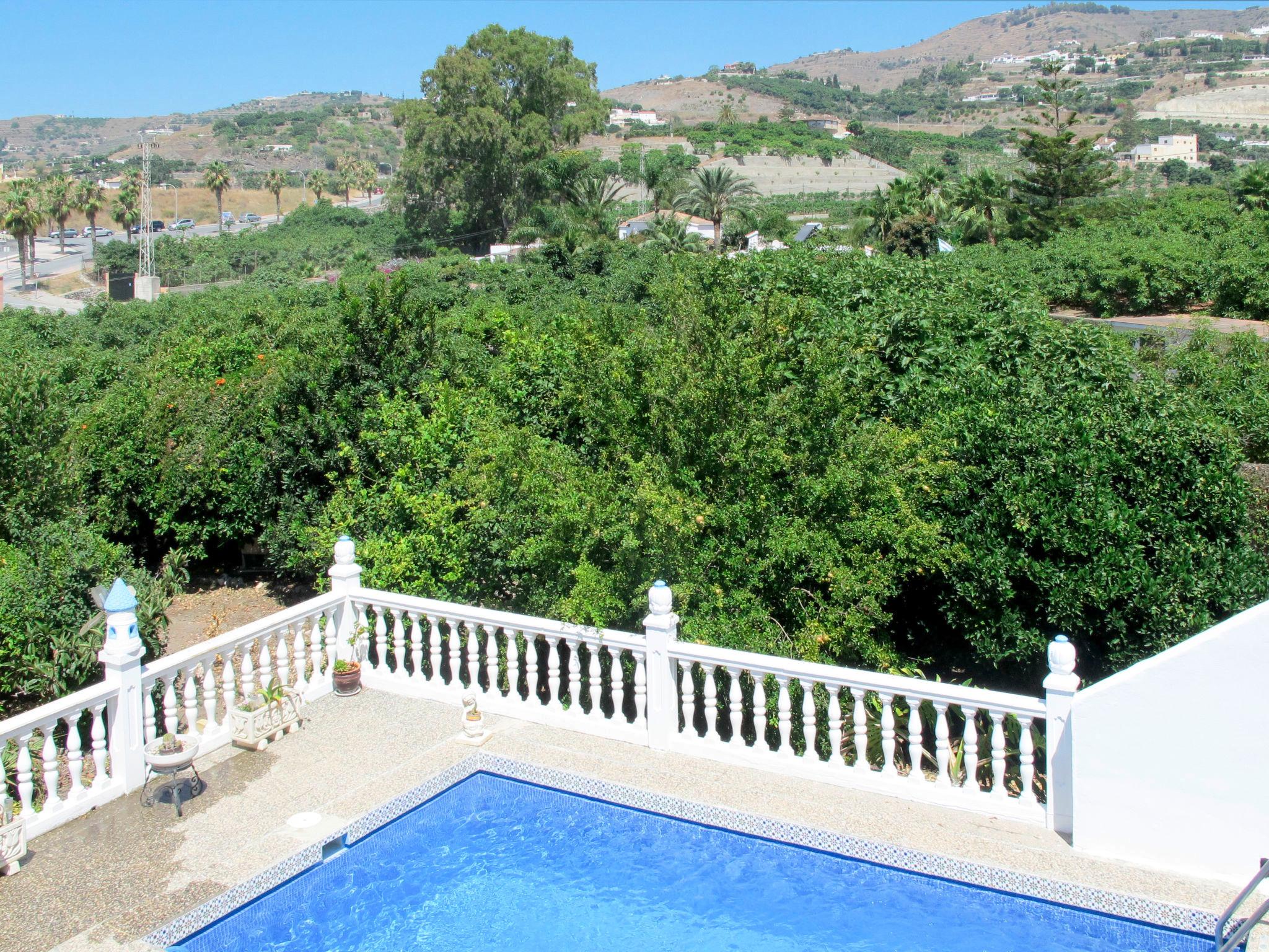 Foto 26 - Casa de 2 quartos em Almuñécar com piscina privada e terraço