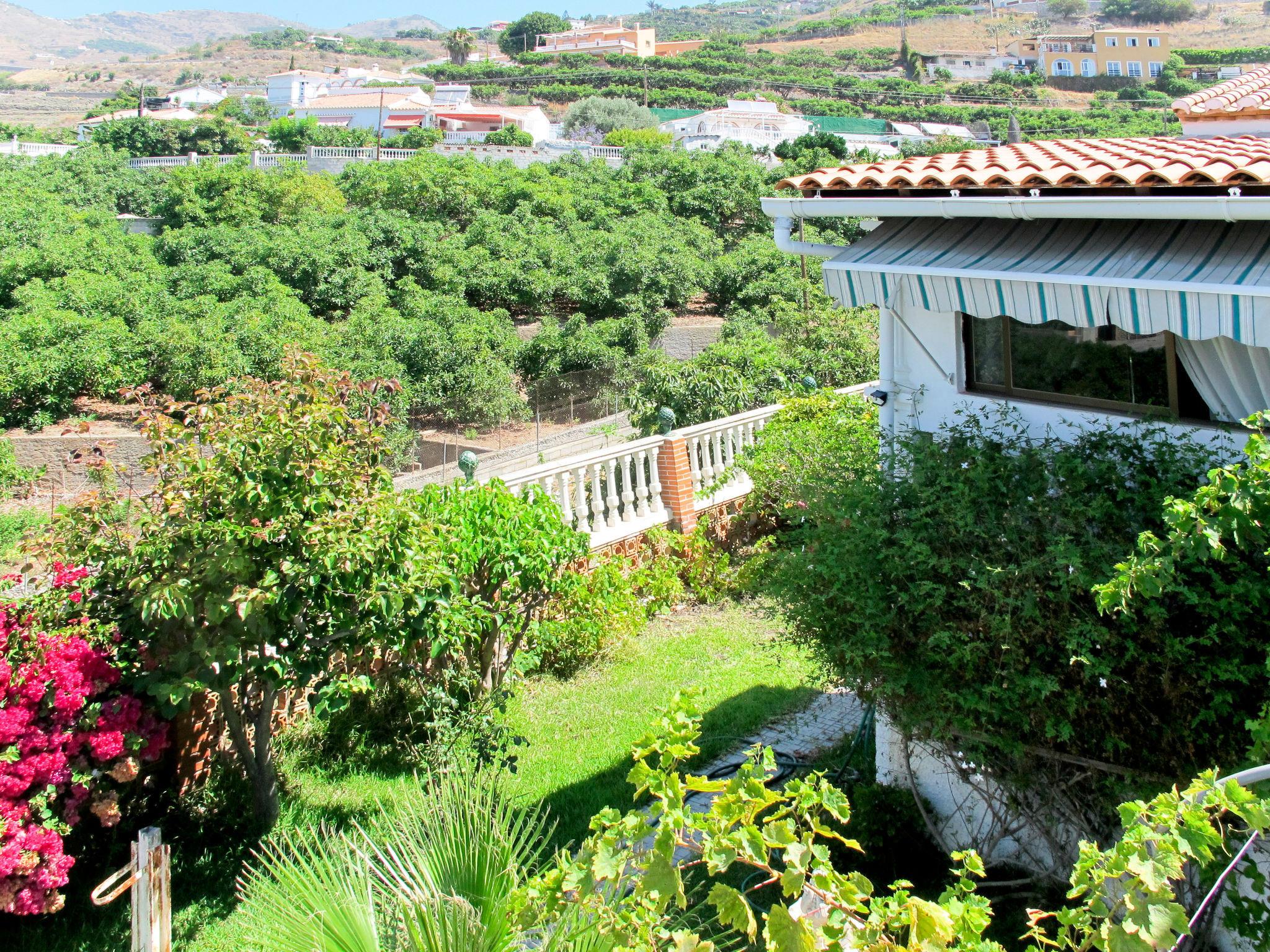 Photo 16 - 2 bedroom House in Almuñécar with private pool and garden