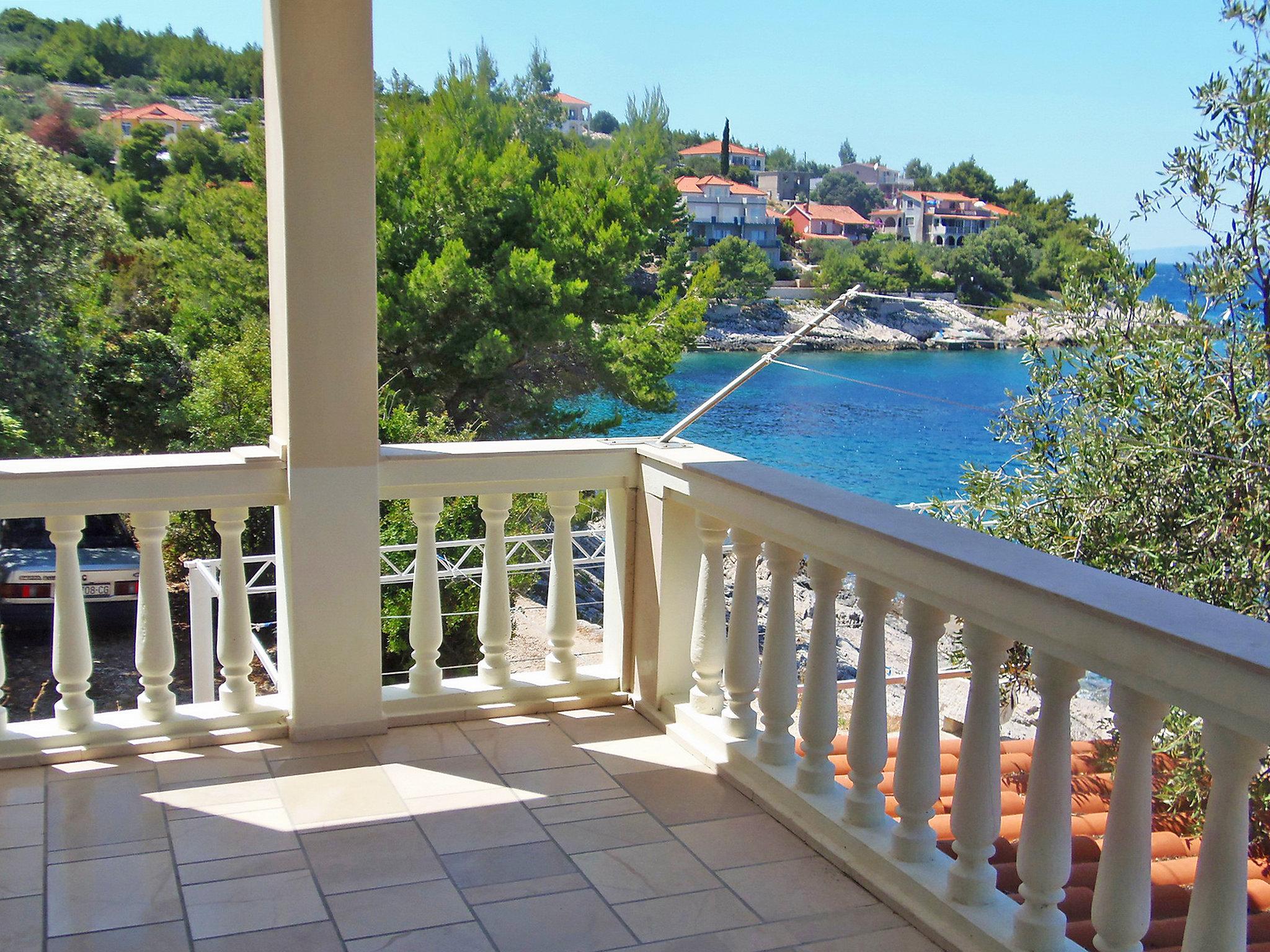 Foto 1 - Apartamento de 1 habitación en Blato con terraza y vistas al mar