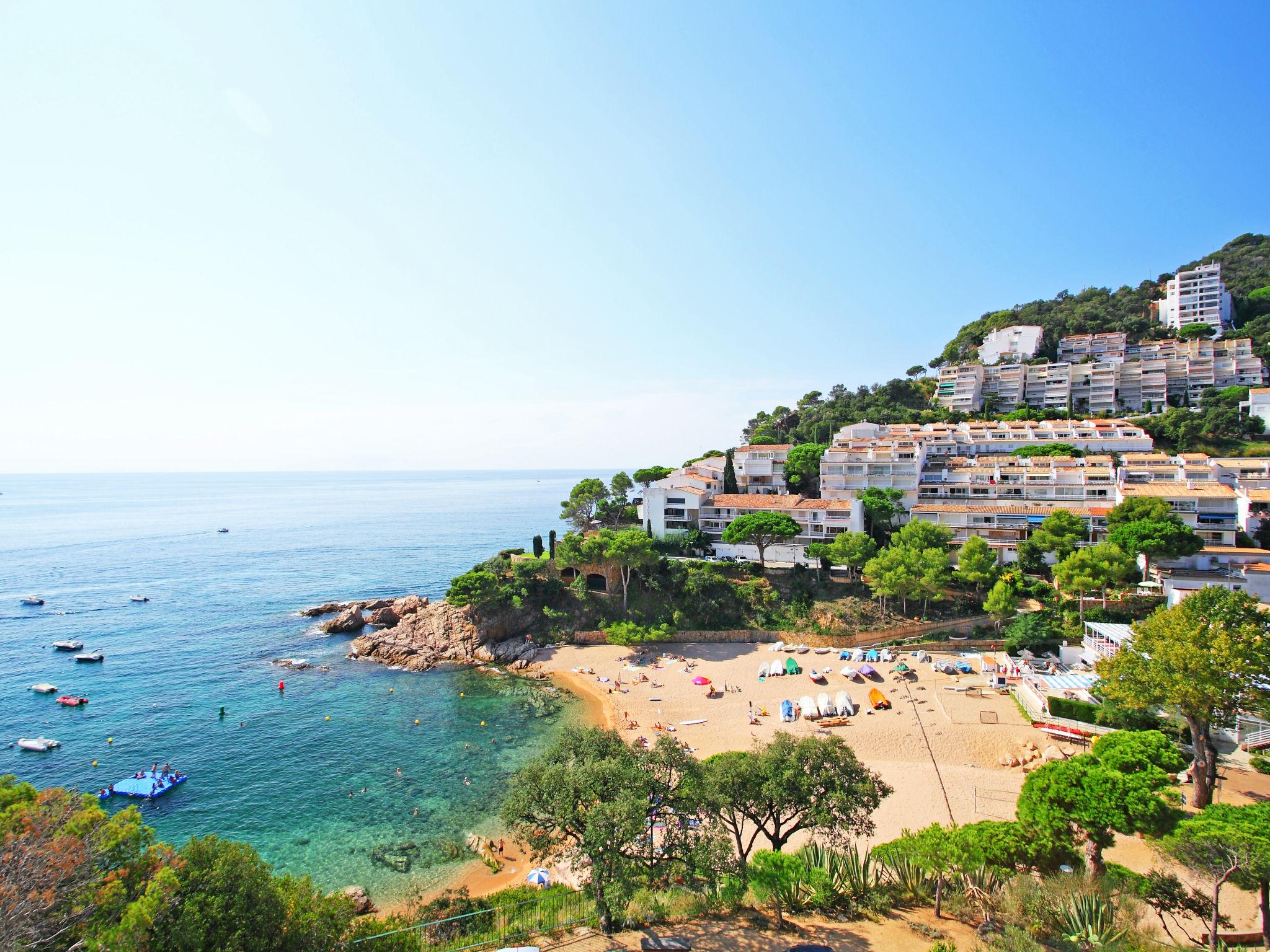 Foto 17 - Apartment mit 1 Schlafzimmer in Tossa de Mar mit terrasse und blick aufs meer