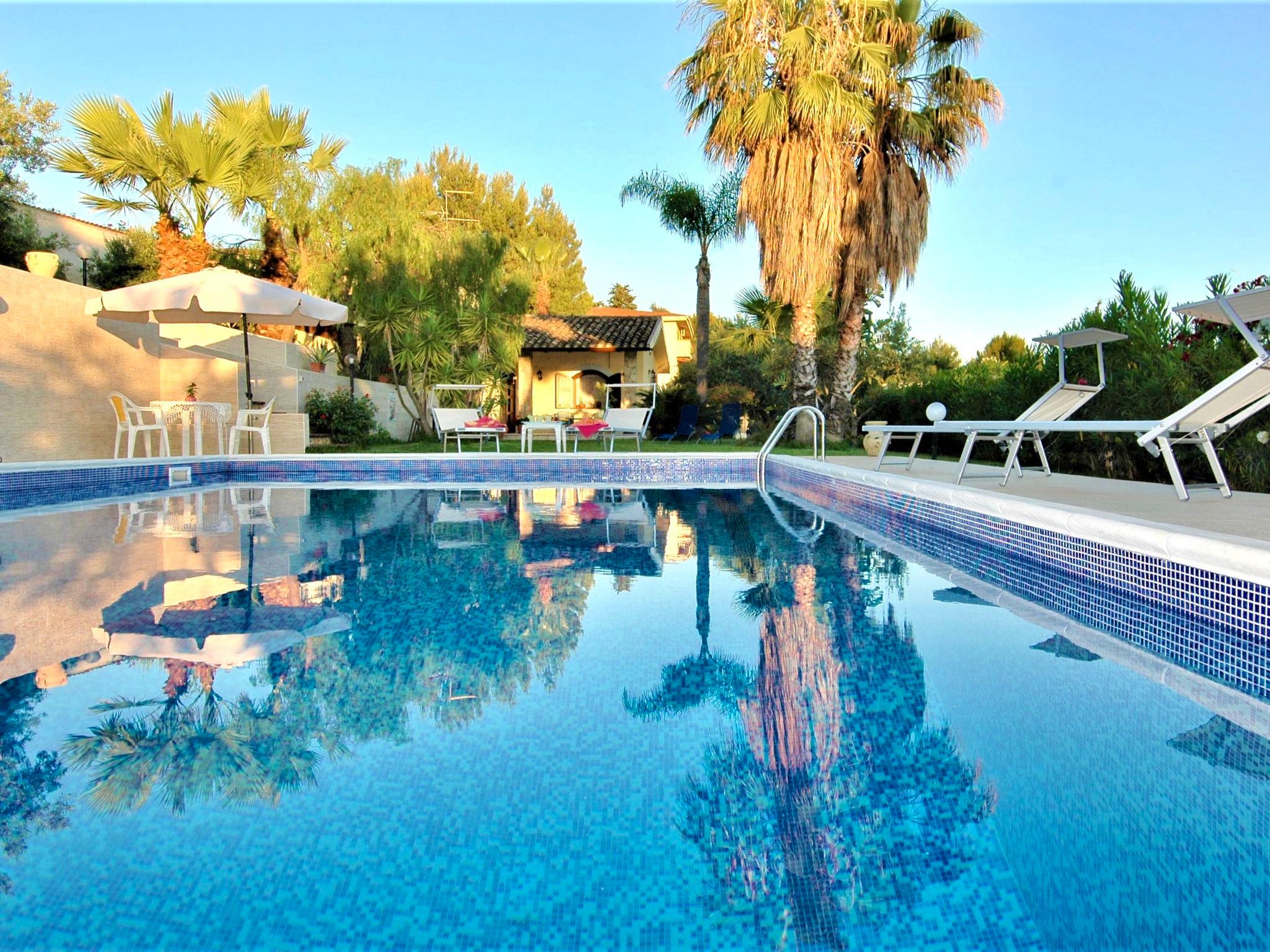 Photo 17 - Maison de 3 chambres à Trappeto avec piscine privée et jardin