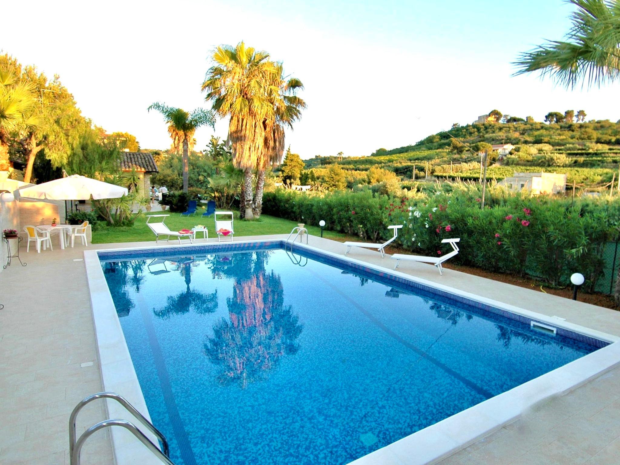 Photo 18 - Maison de 3 chambres à Trappeto avec piscine privée et vues à la mer