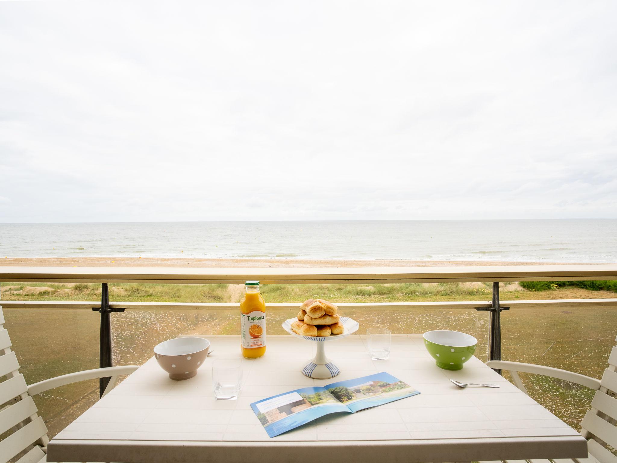 Photo 2 - Appartement en Varaville avec piscine et vues à la mer