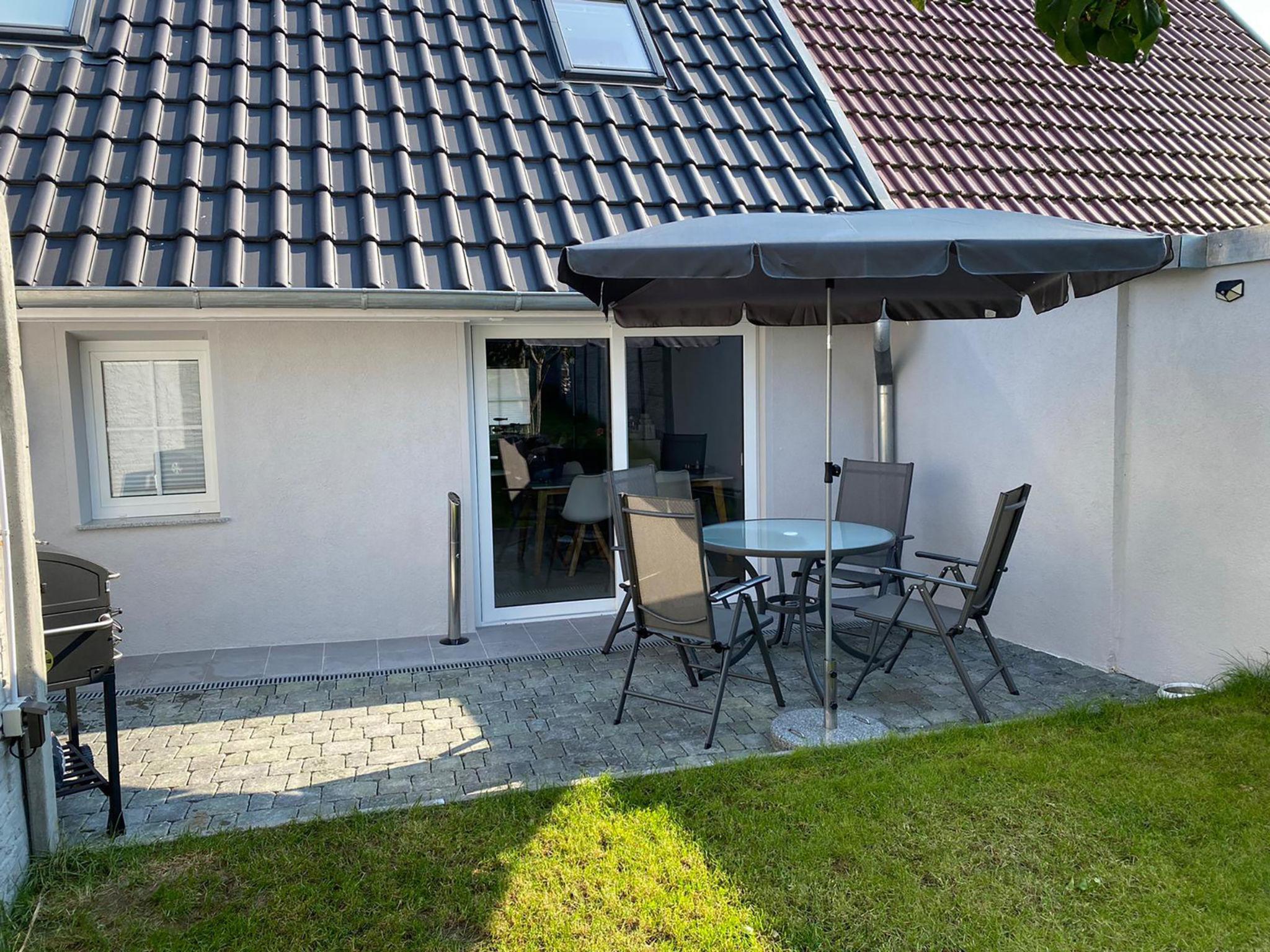 Foto 1 - Haus mit 1 Schlafzimmer in Kröslin mit garten und blick aufs meer