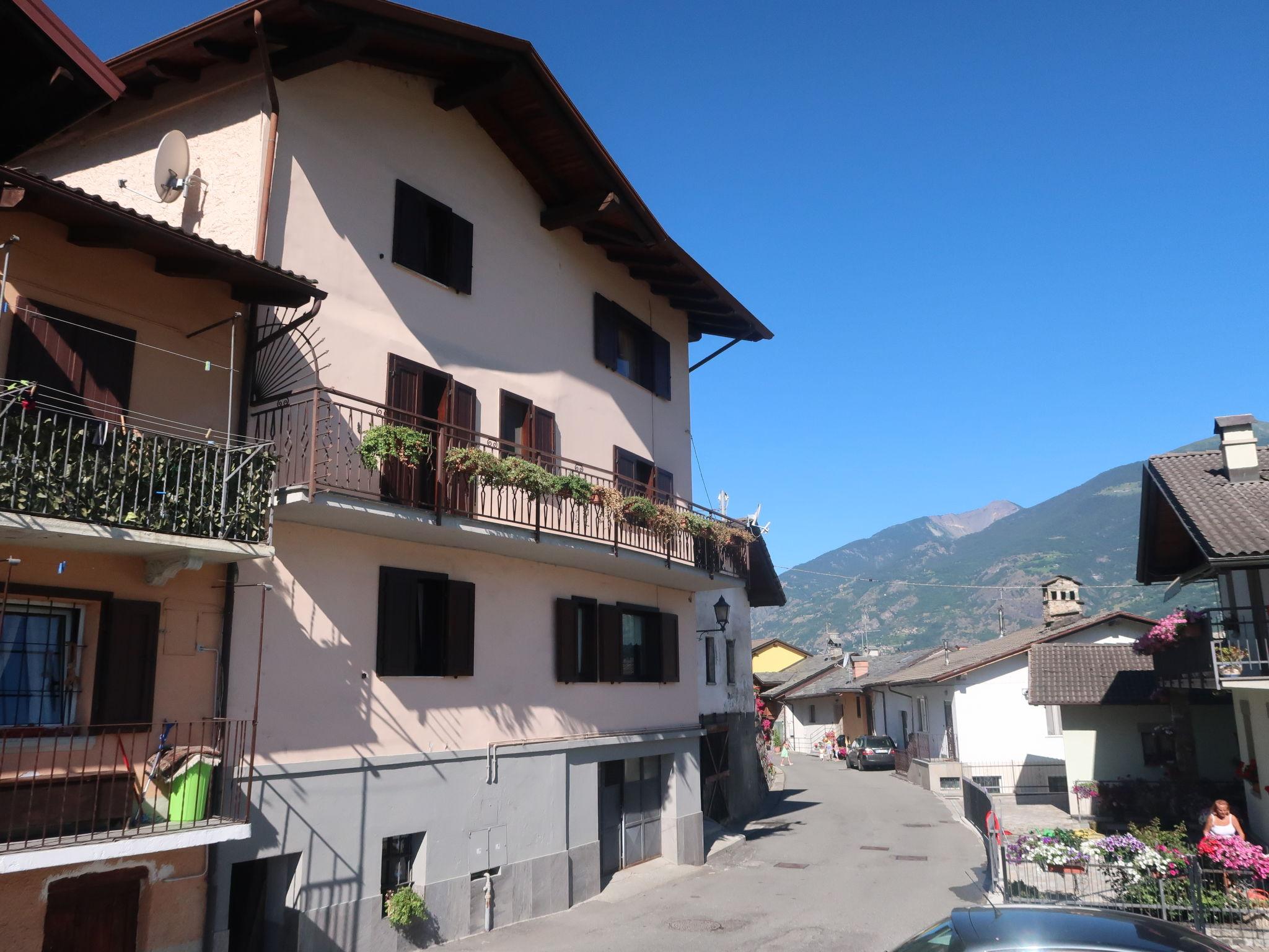 Photo 25 - Appartement de 2 chambres à Charvensod avec jardin et vues sur la montagne