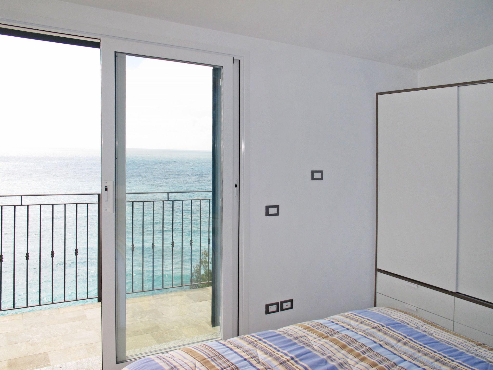 Photo 8 - 2 bedroom House in Cervo with garden and sea view