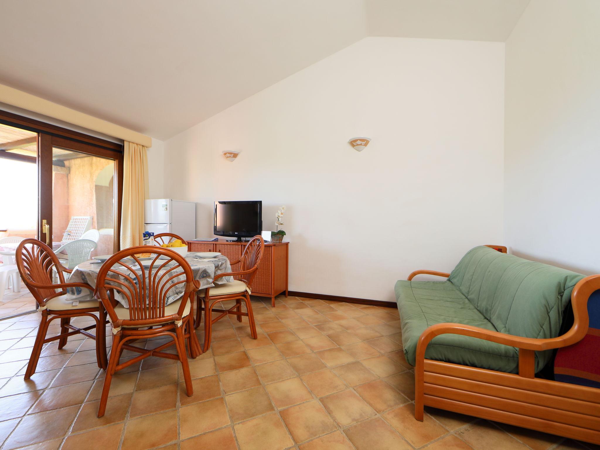 Photo 7 - 1 bedroom House in Loiri Porto San Paolo with swimming pool and sea view
