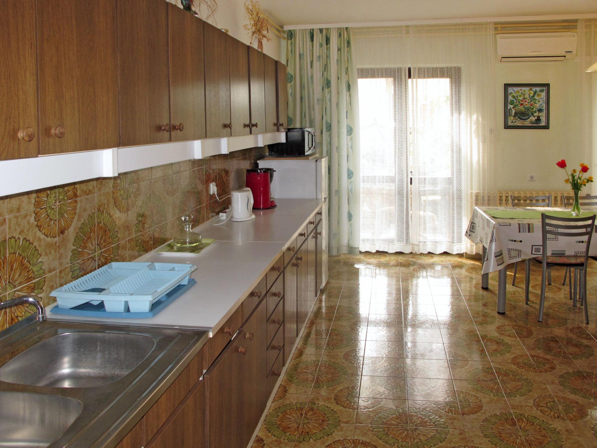 Photo 11 - 2 bedroom Apartment in Medulin with terrace and sea view