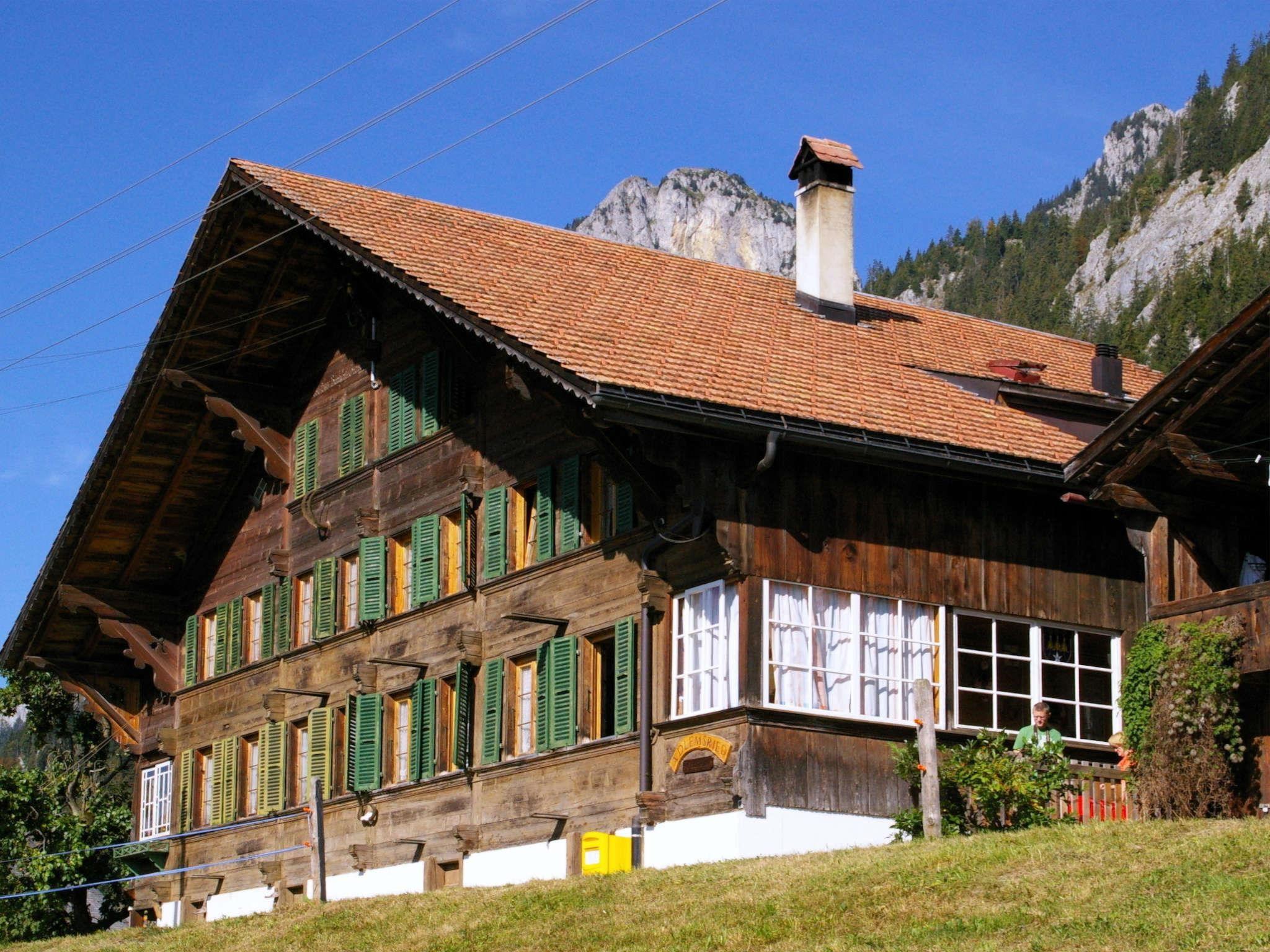 Foto 1 - Apartamento de 5 quartos em Boltigen com jardim e vista para a montanha