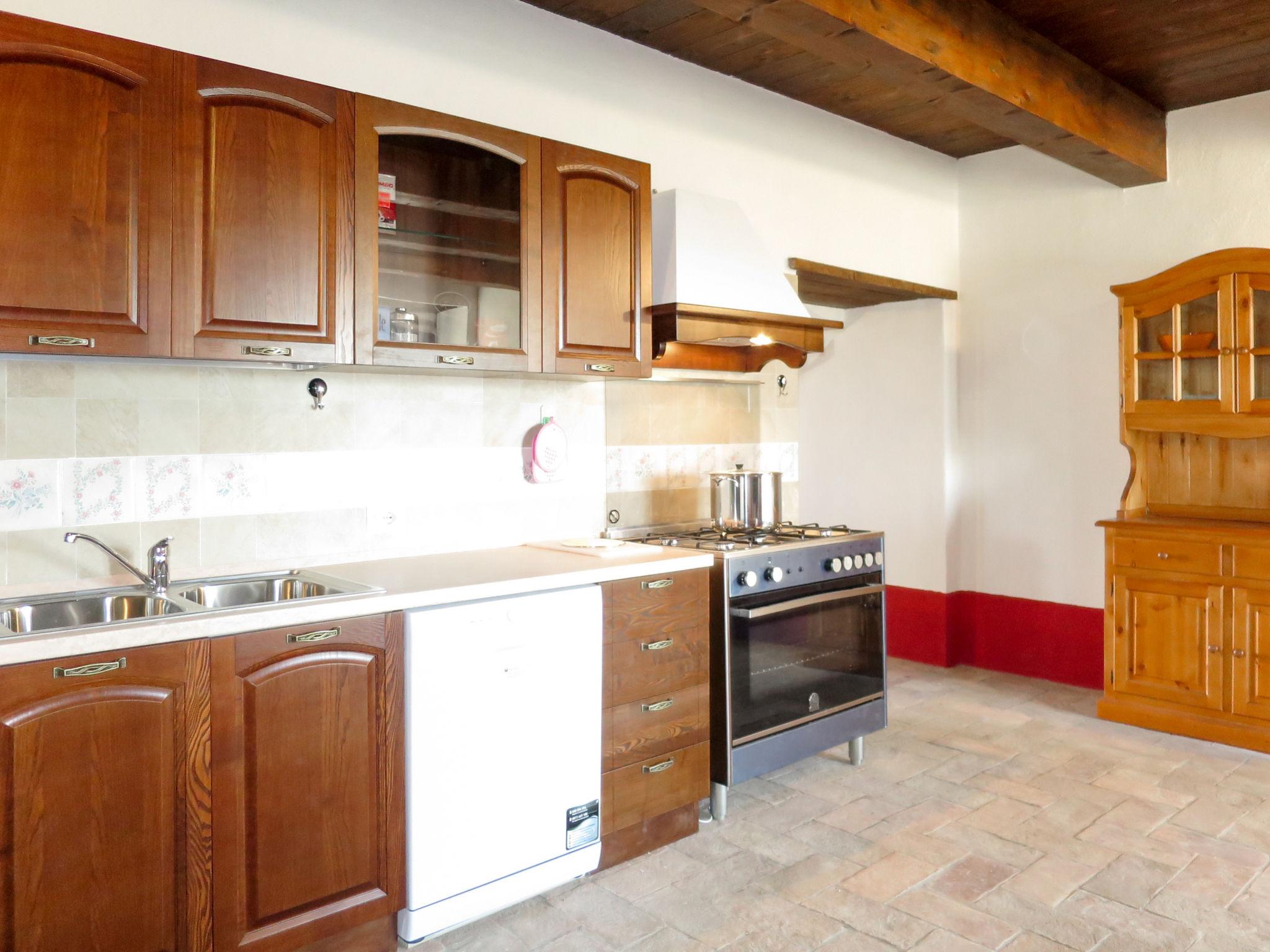 Photo 10 - 6 bedroom House in Bagnoregio with swimming pool and garden