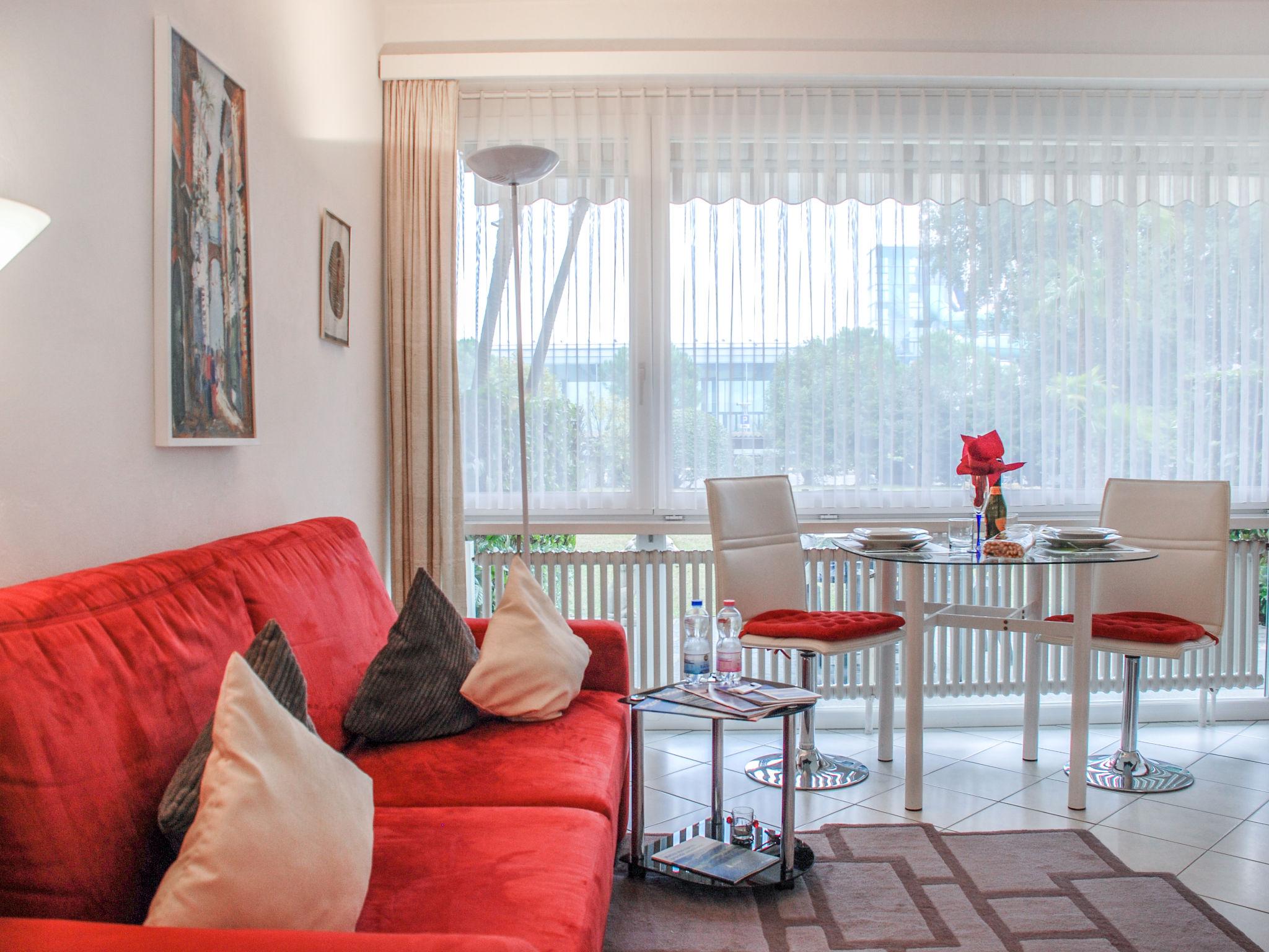 Photo 2 - Apartment in Locarno with garden and terrace