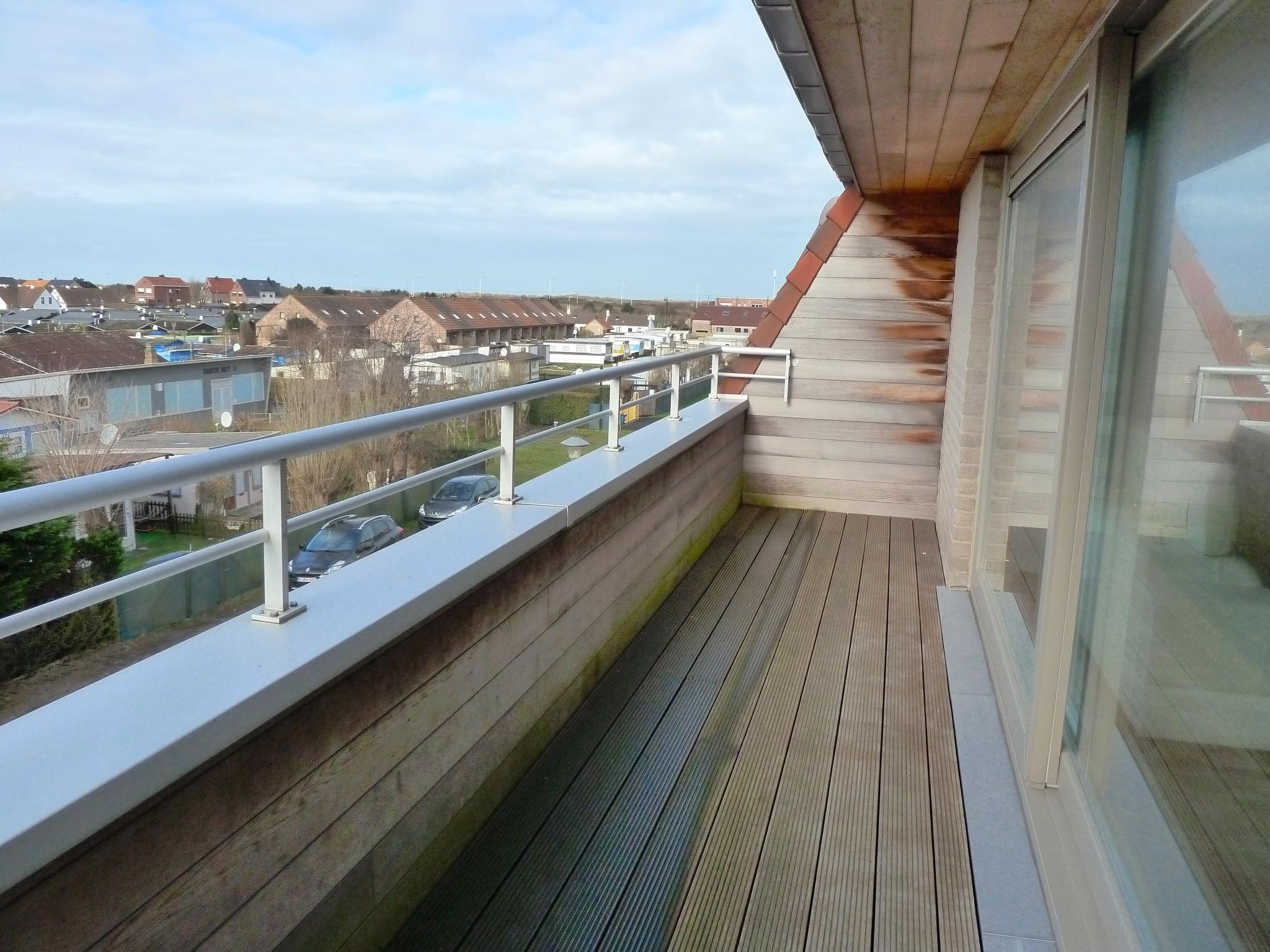 Foto 3 - Apartamento de 3 quartos em De Haan com terraço e vistas do mar