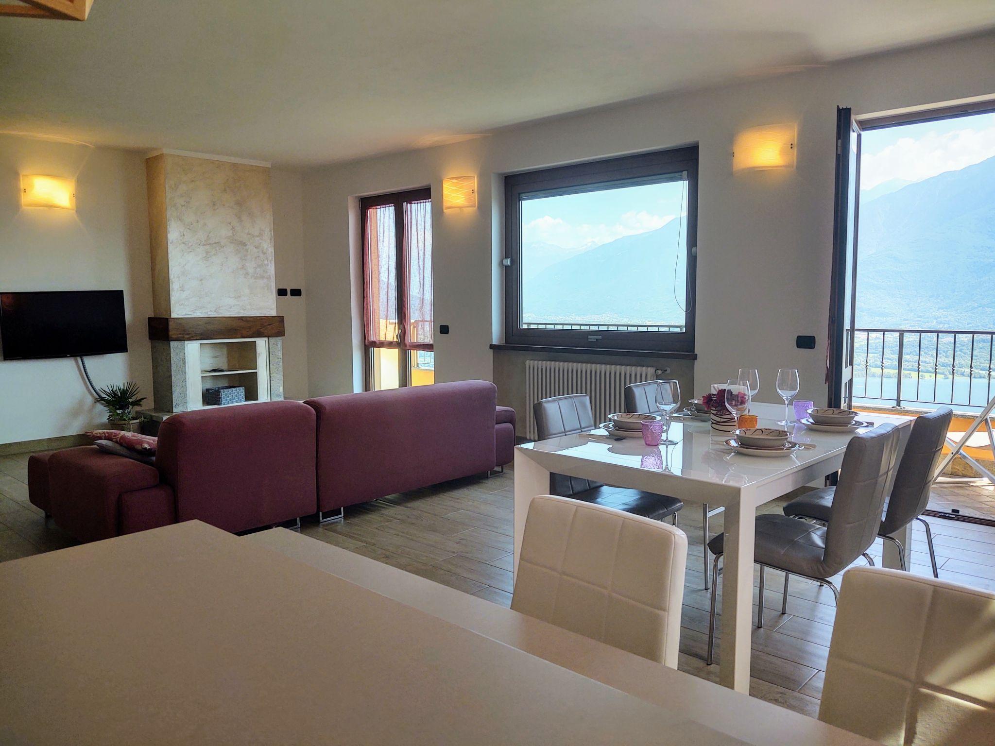 Photo 8 - Appartement de 3 chambres à Trezzone avec terrasse et vues sur la montagne