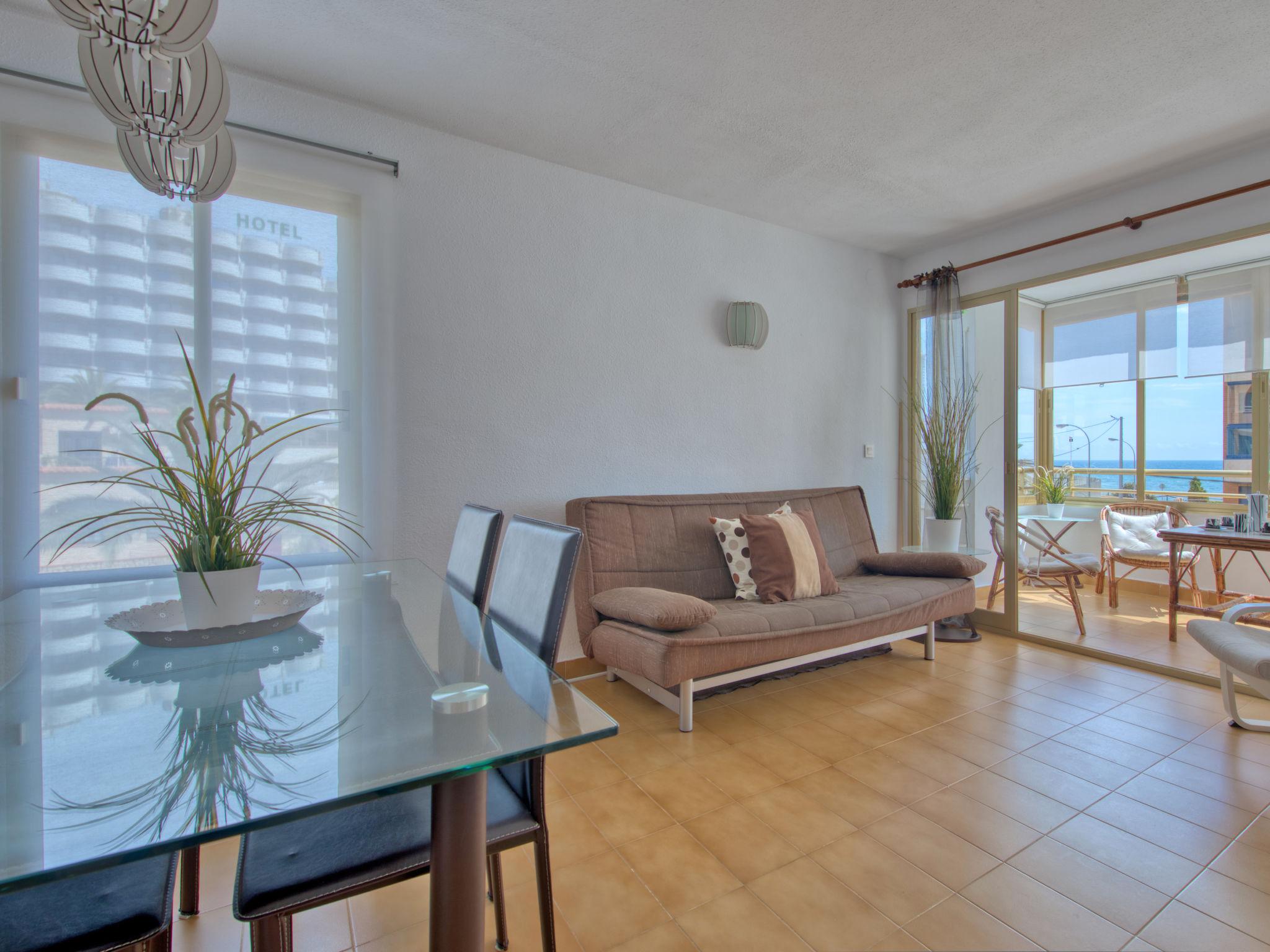 Foto 6 - Apartamento de 2 quartos em Calp com piscina e vistas do mar