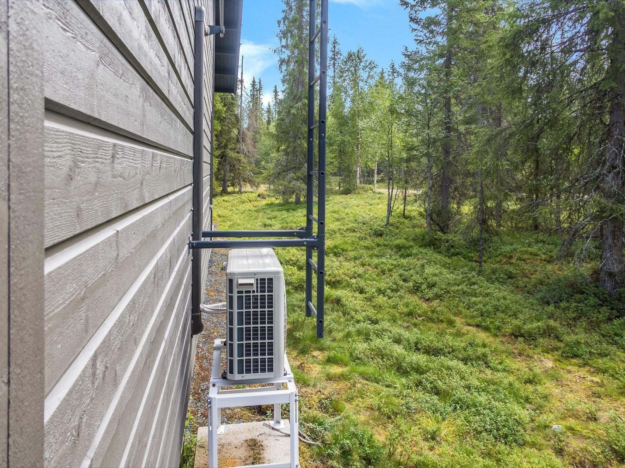 Foto 18 - Casa de 2 habitaciones en Kuusamo con sauna y vistas a la montaña