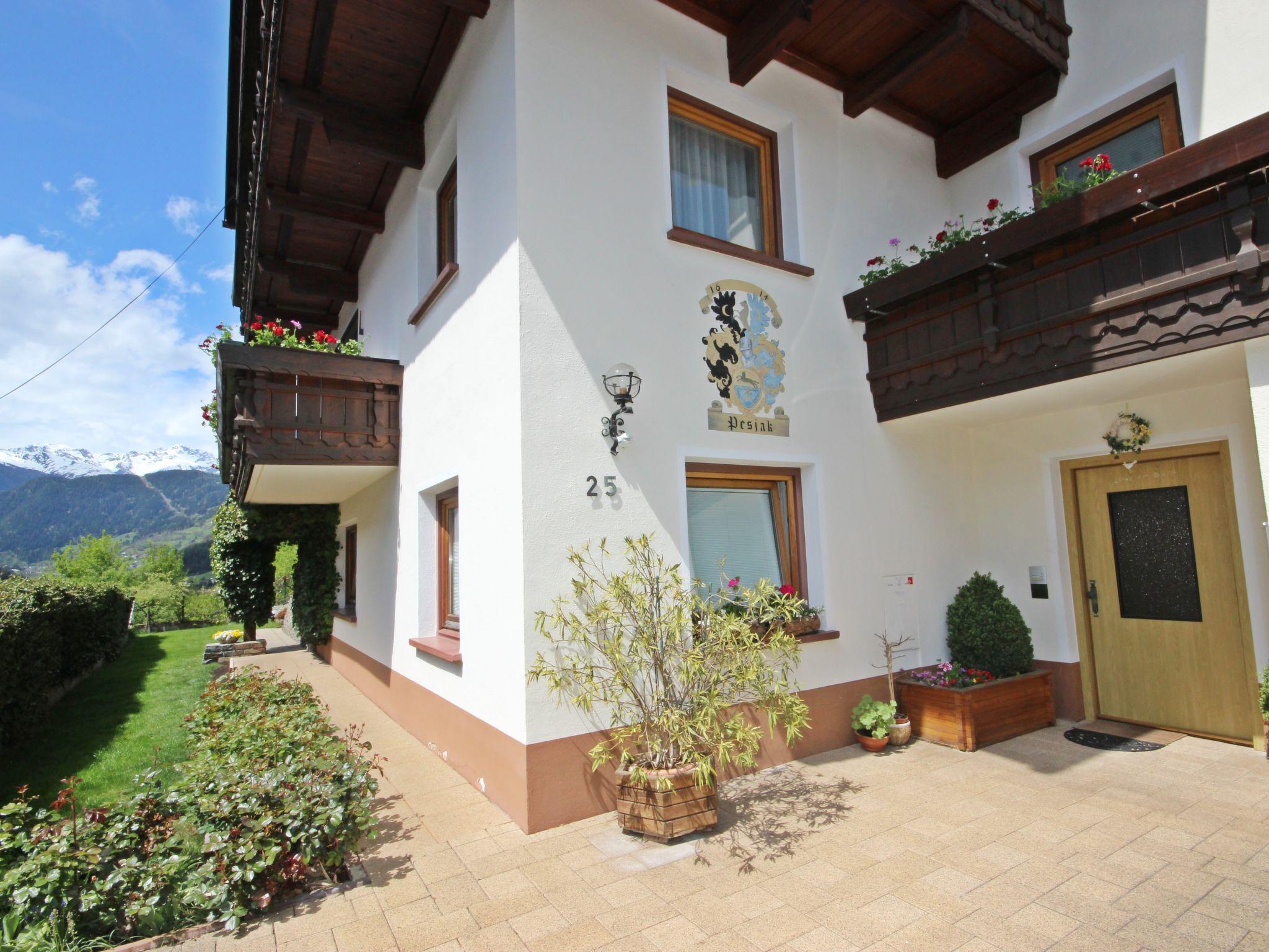 Photo 12 - 1 bedroom Apartment in Landeck with garden and mountain view