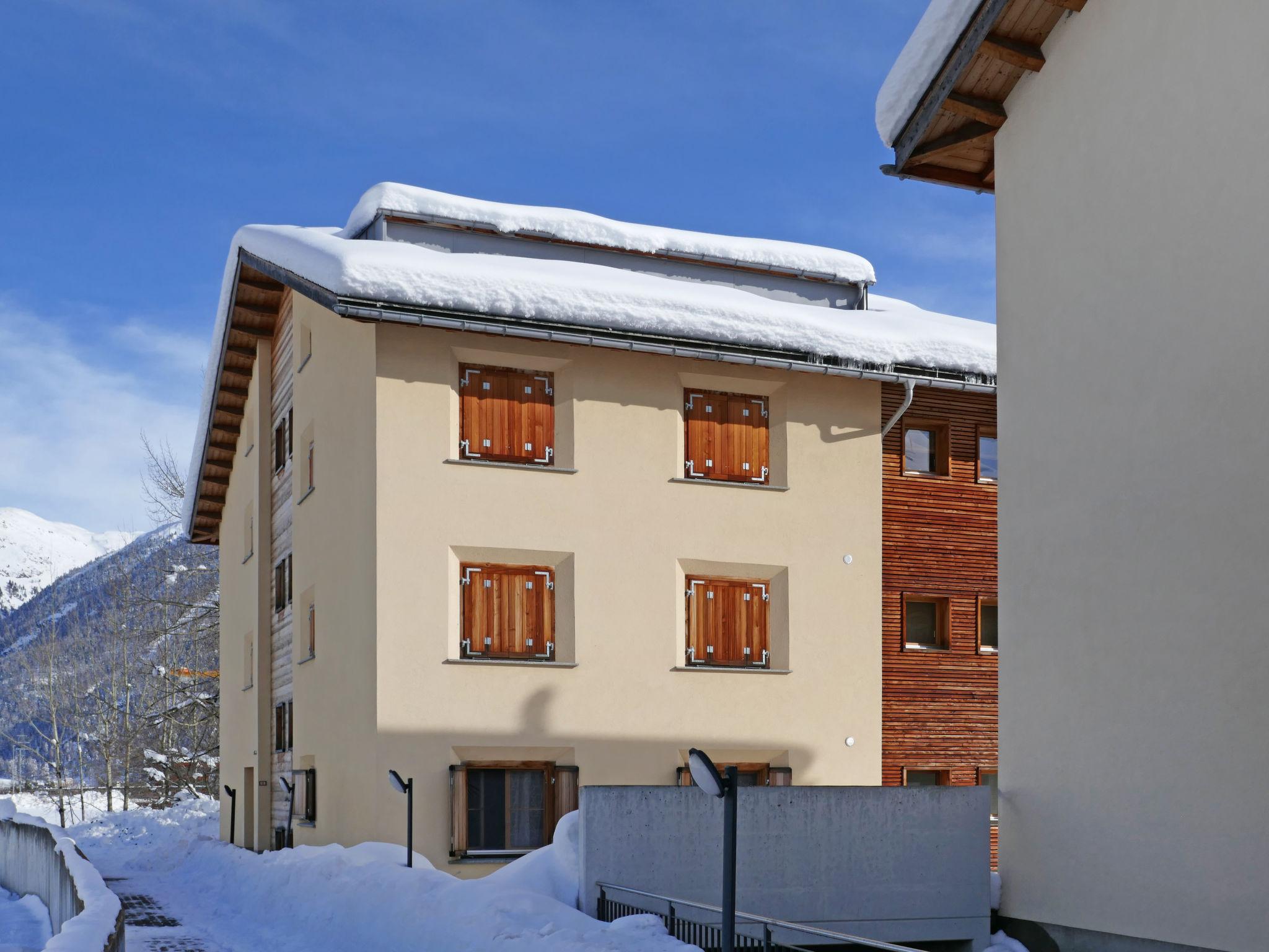 Photo 24 - Appartement de 1 chambre à Samedan avec jardin