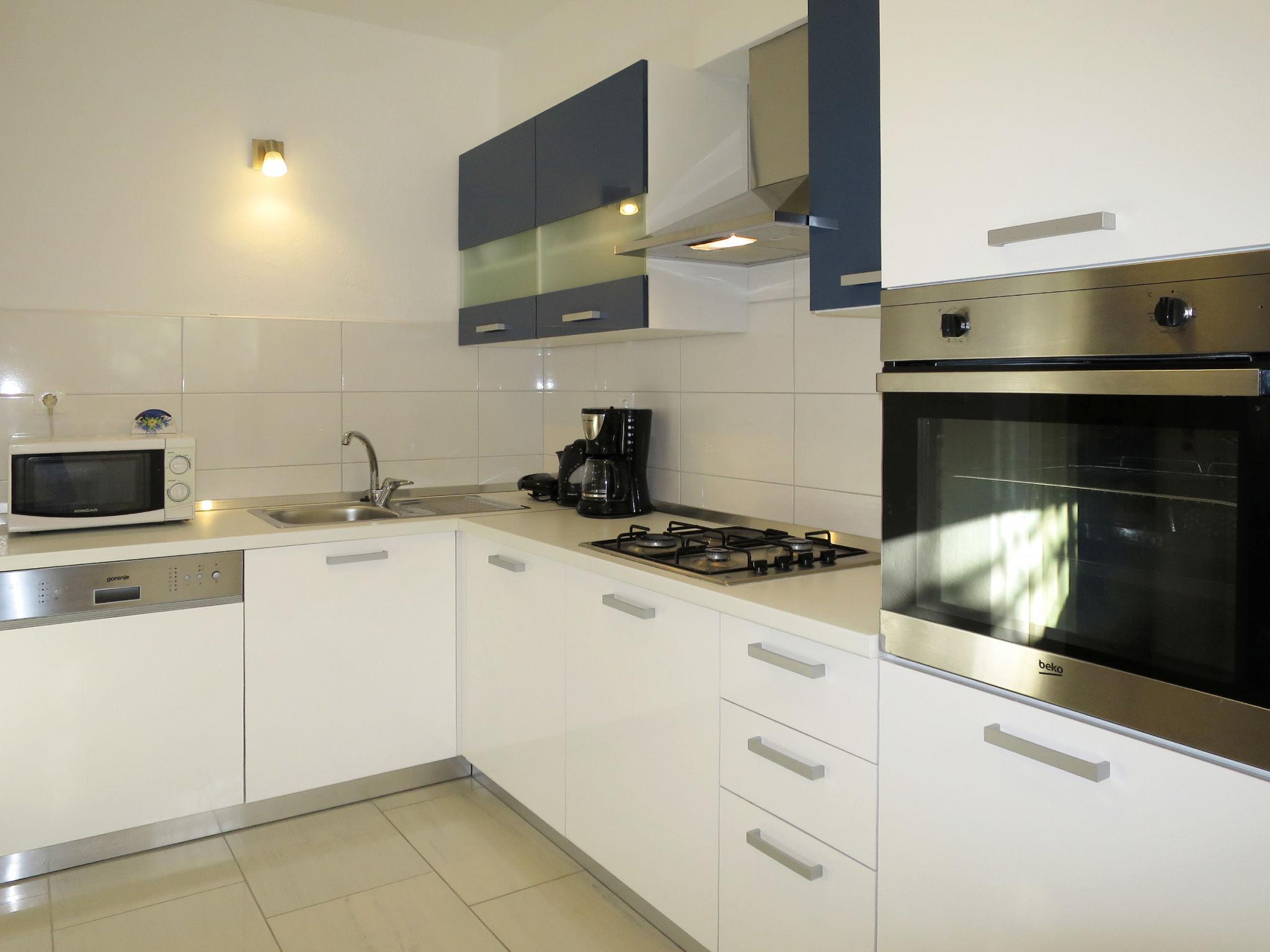 Photo 7 - 3 bedroom Apartment in Trogir with terrace