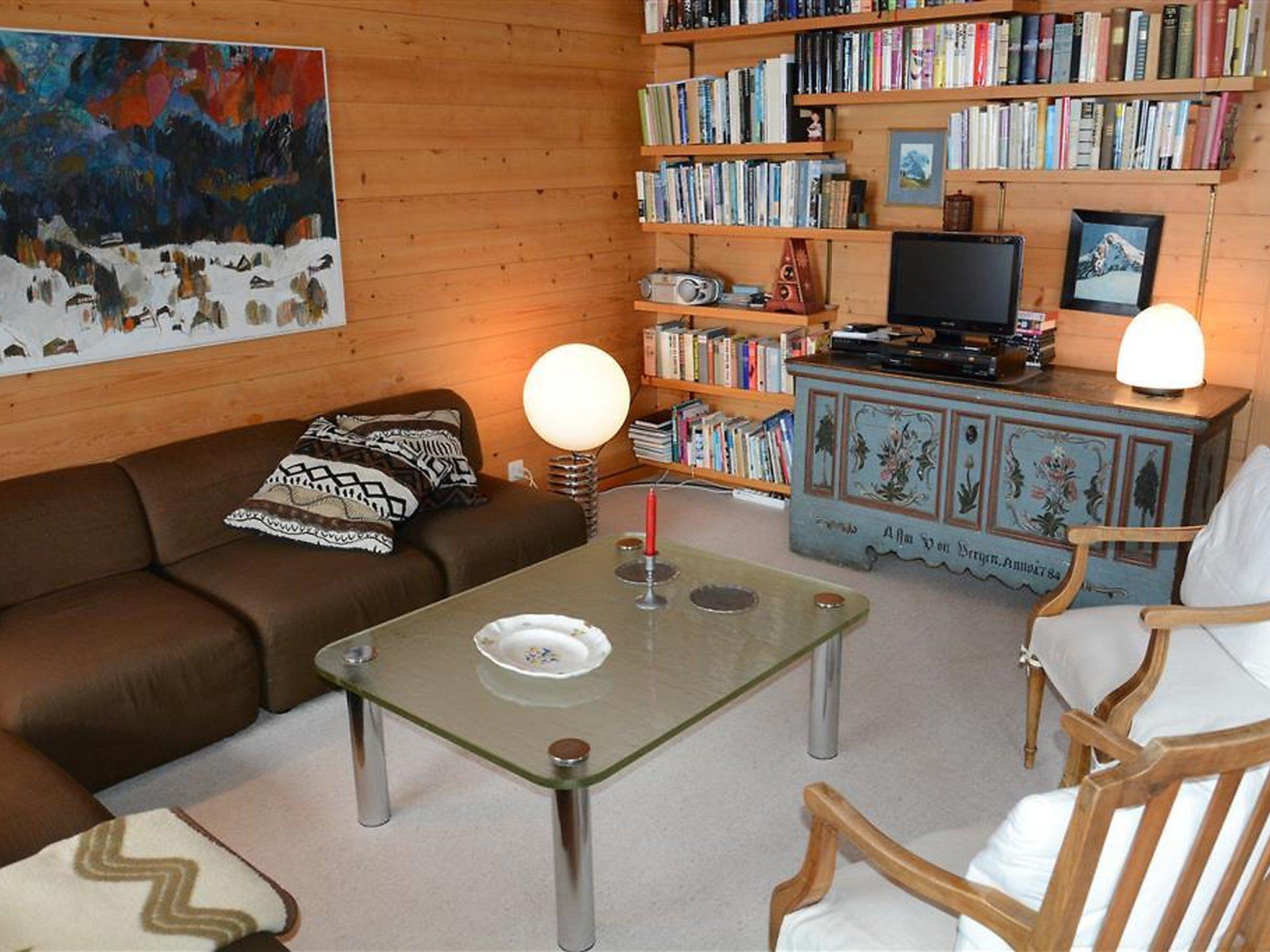 Photo 8 - 2 bedroom Apartment in Zweisimmen