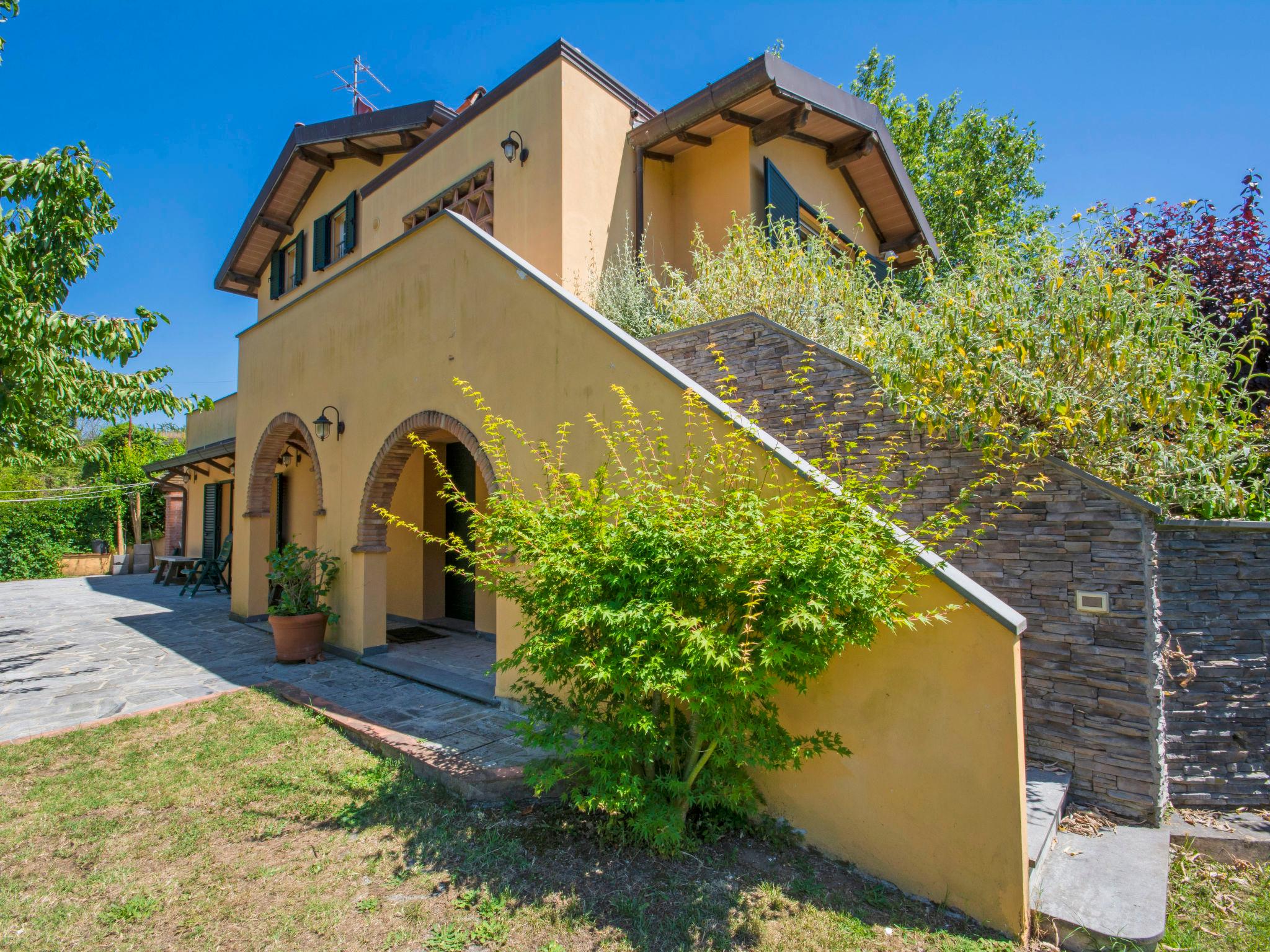 Photo 20 - Maison de 2 chambres à Massarosa avec jardin et terrasse