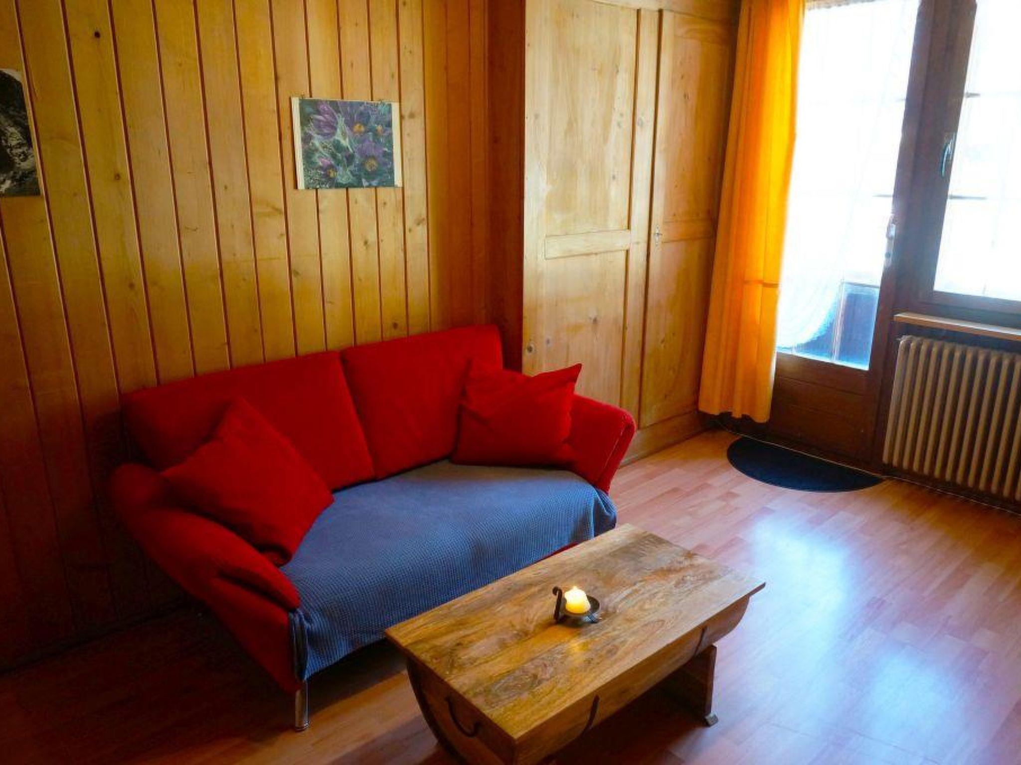 Foto 10 - Apartamento de 1 habitación en Zweisimmen