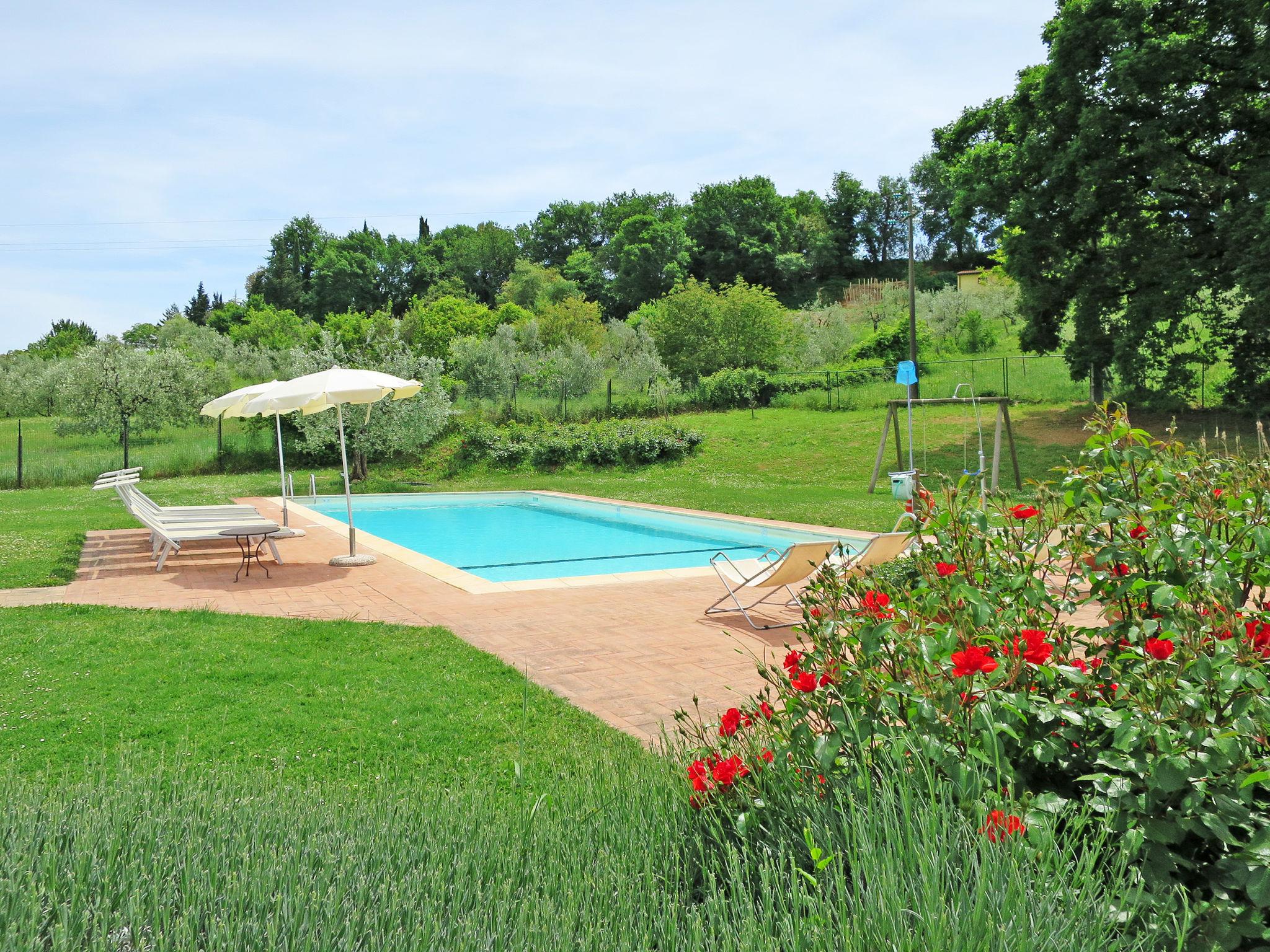 Foto 3 - Casa de 5 habitaciones en San Gimignano con piscina privada y jardín
