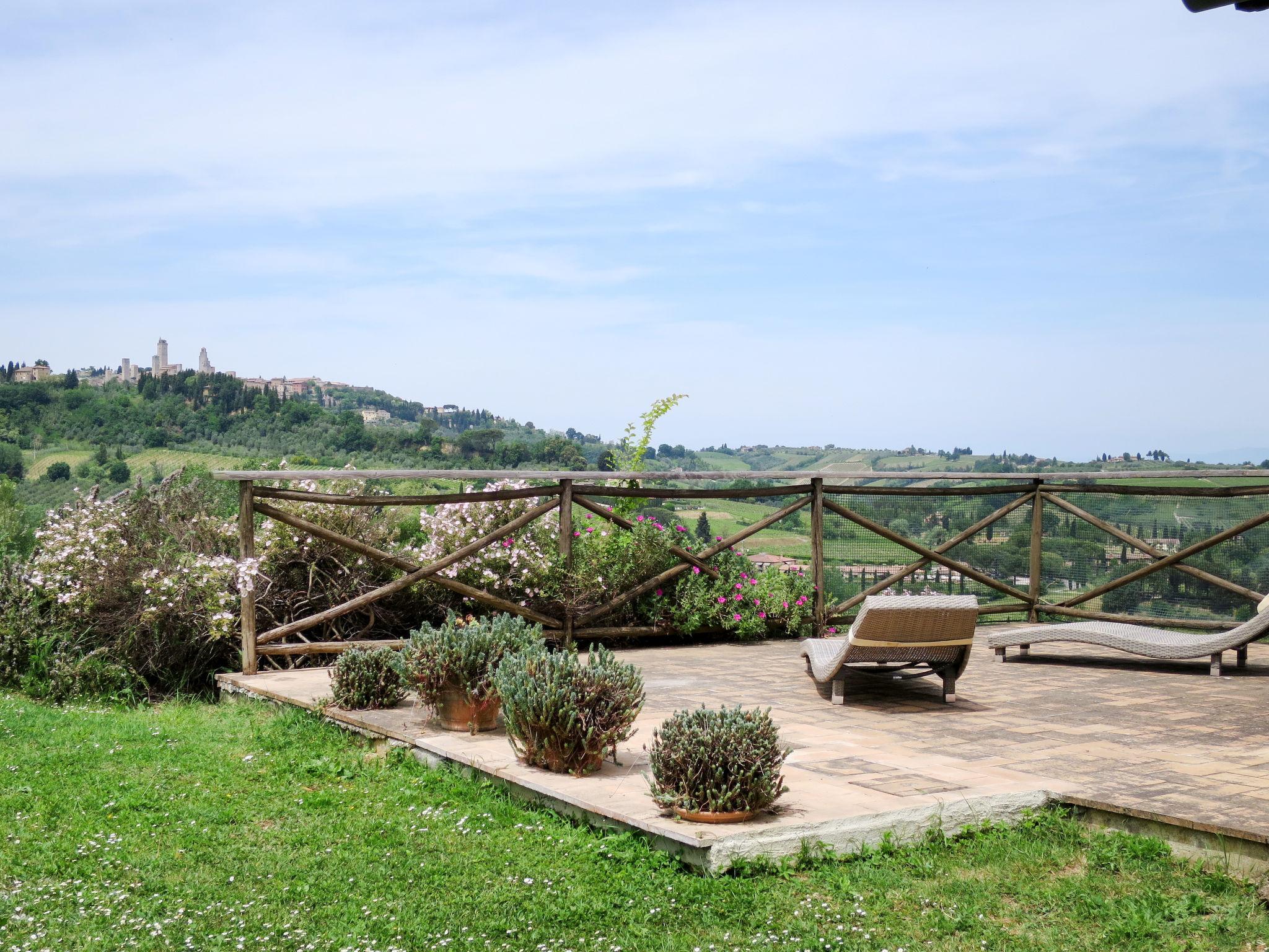 Foto 5 - Casa de 5 quartos em San Gimignano com piscina privada e jardim