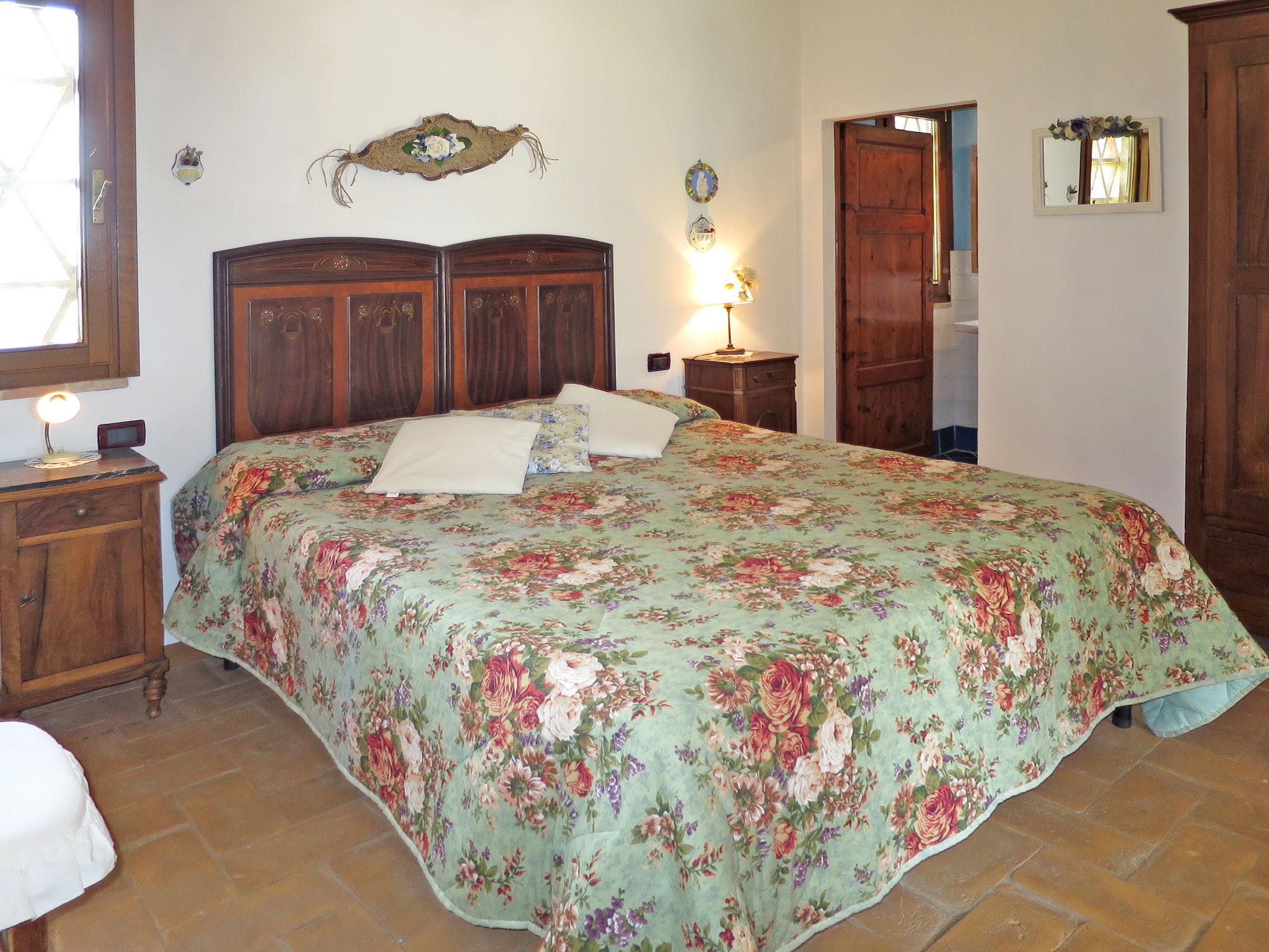 Photo 21 - 5 bedroom House in San Gimignano with private pool and garden