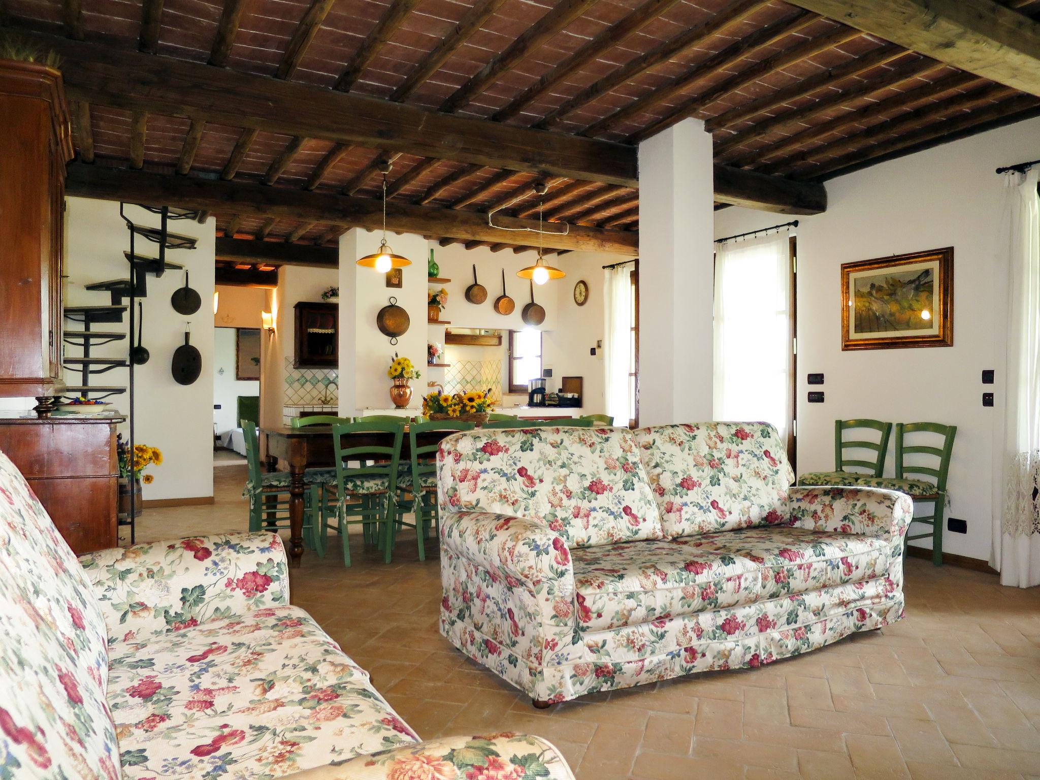 Foto 7 - Haus mit 5 Schlafzimmern in San Gimignano mit privater pool und garten