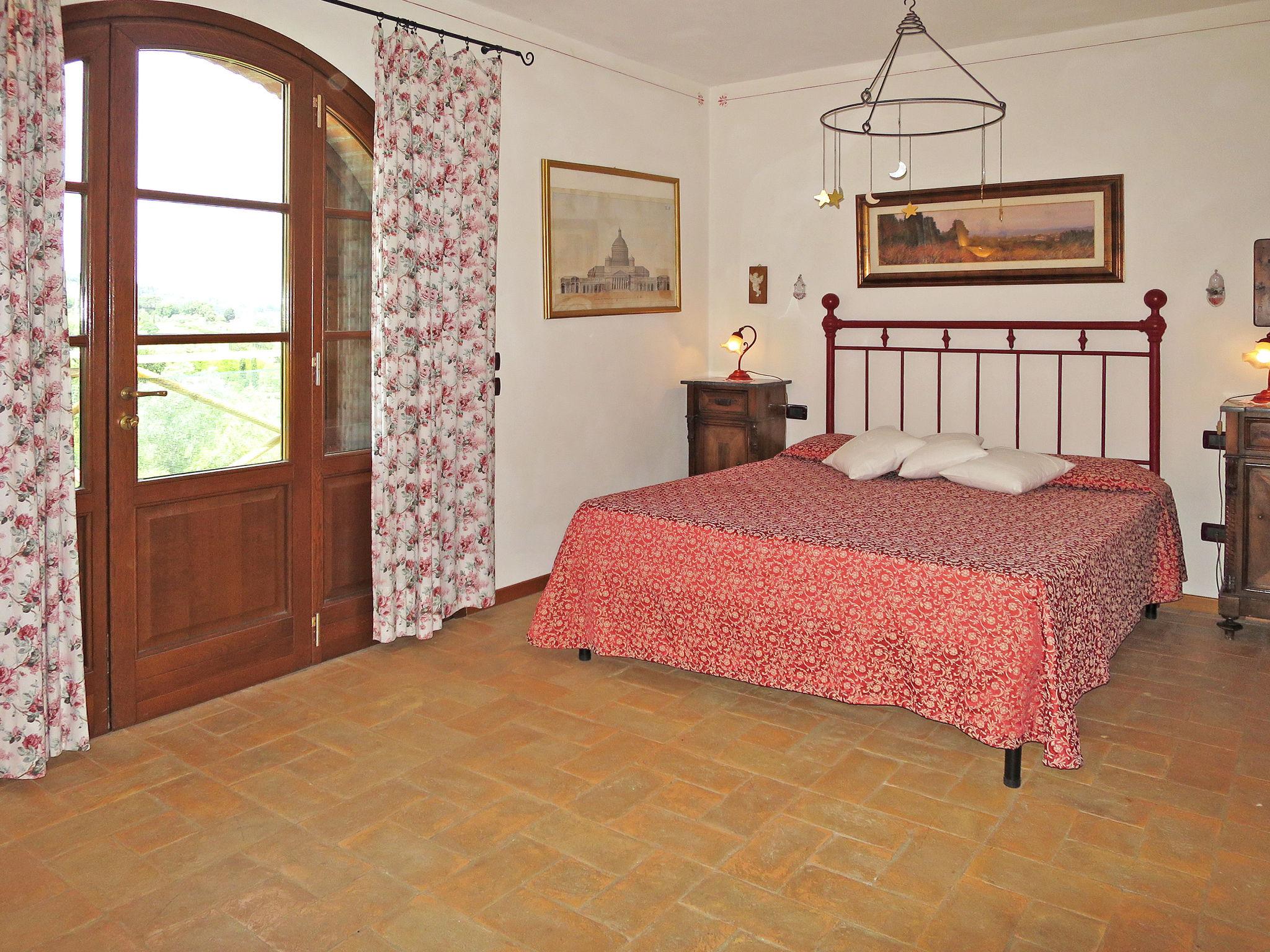 Photo 14 - 5 bedroom House in San Gimignano with private pool and garden