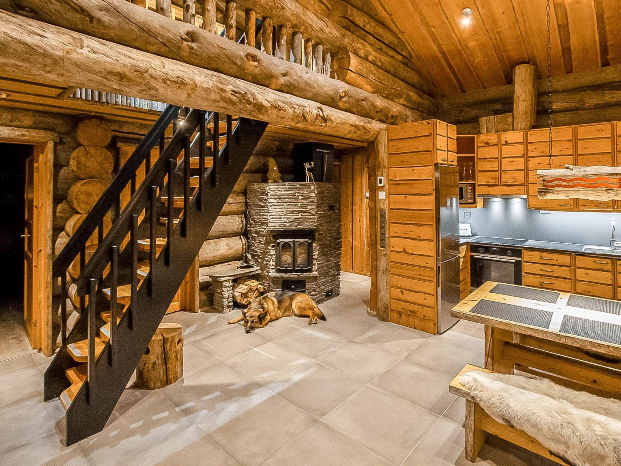 Foto 4 - Casa de 4 habitaciones en Kuusamo con sauna y vistas a la montaña