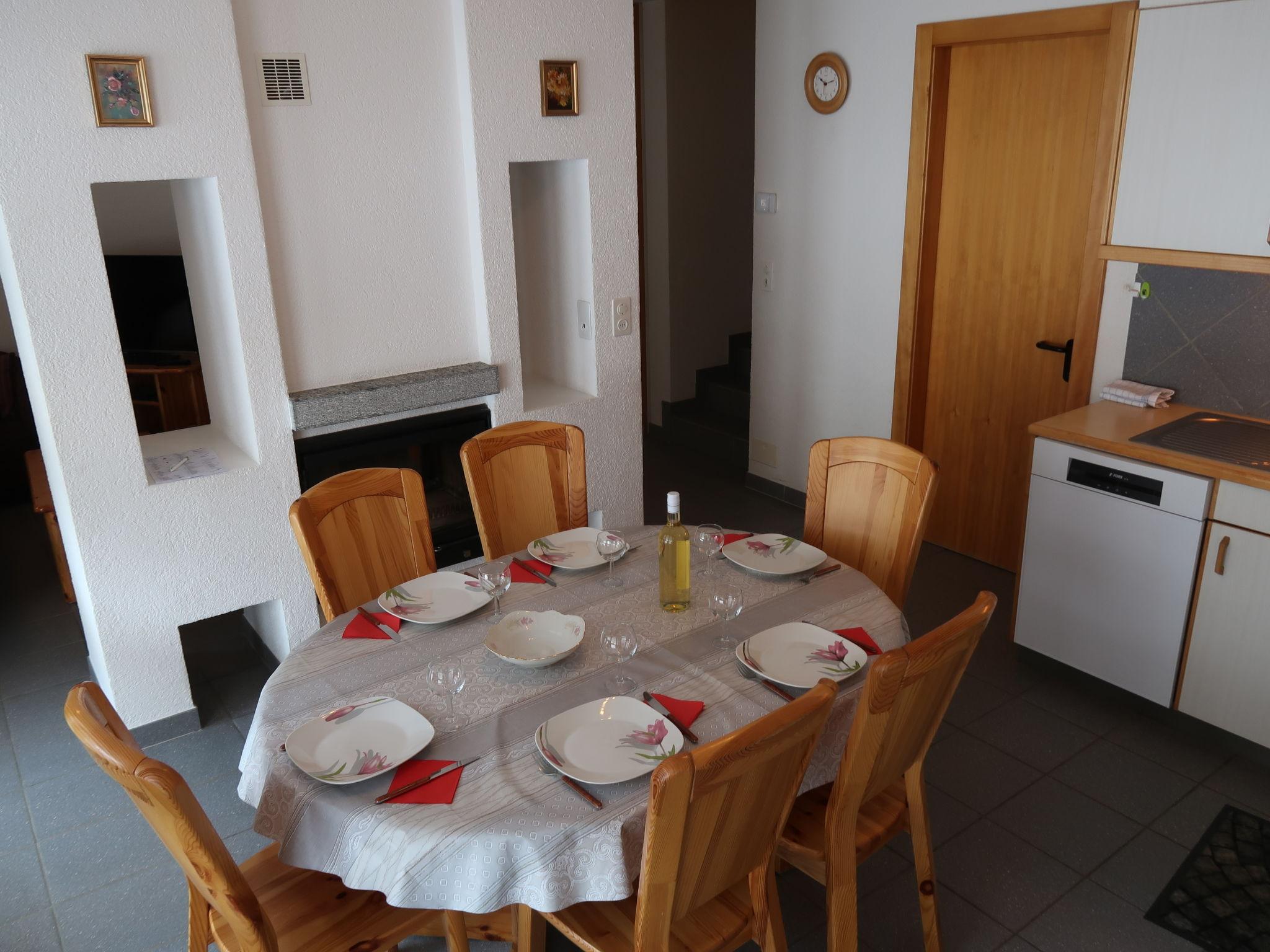 Photo 6 - 2 bedroom Apartment in Nendaz with terrace