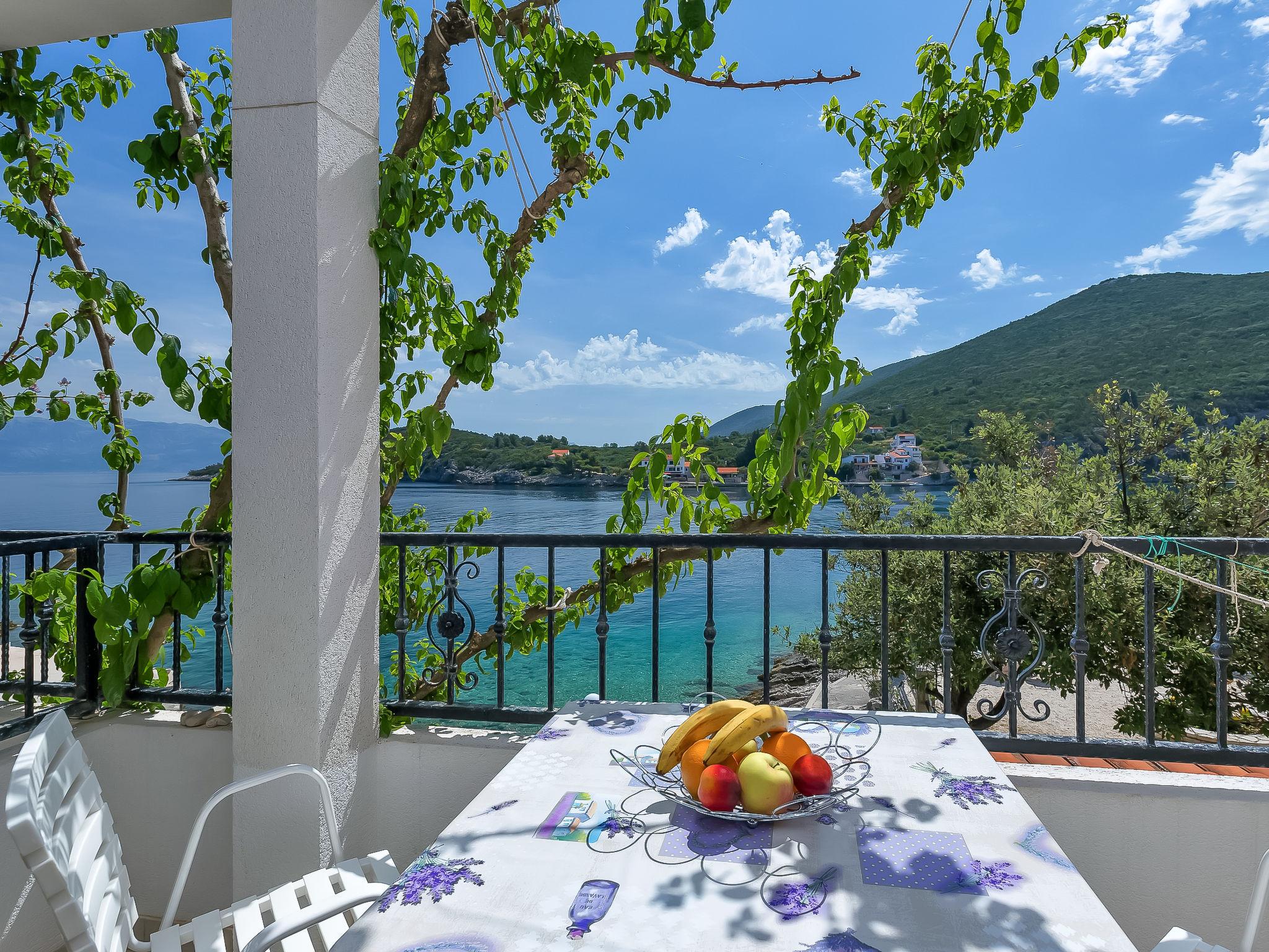 Foto 1 - Appartamento a Jelsa con terrazza e vista mare