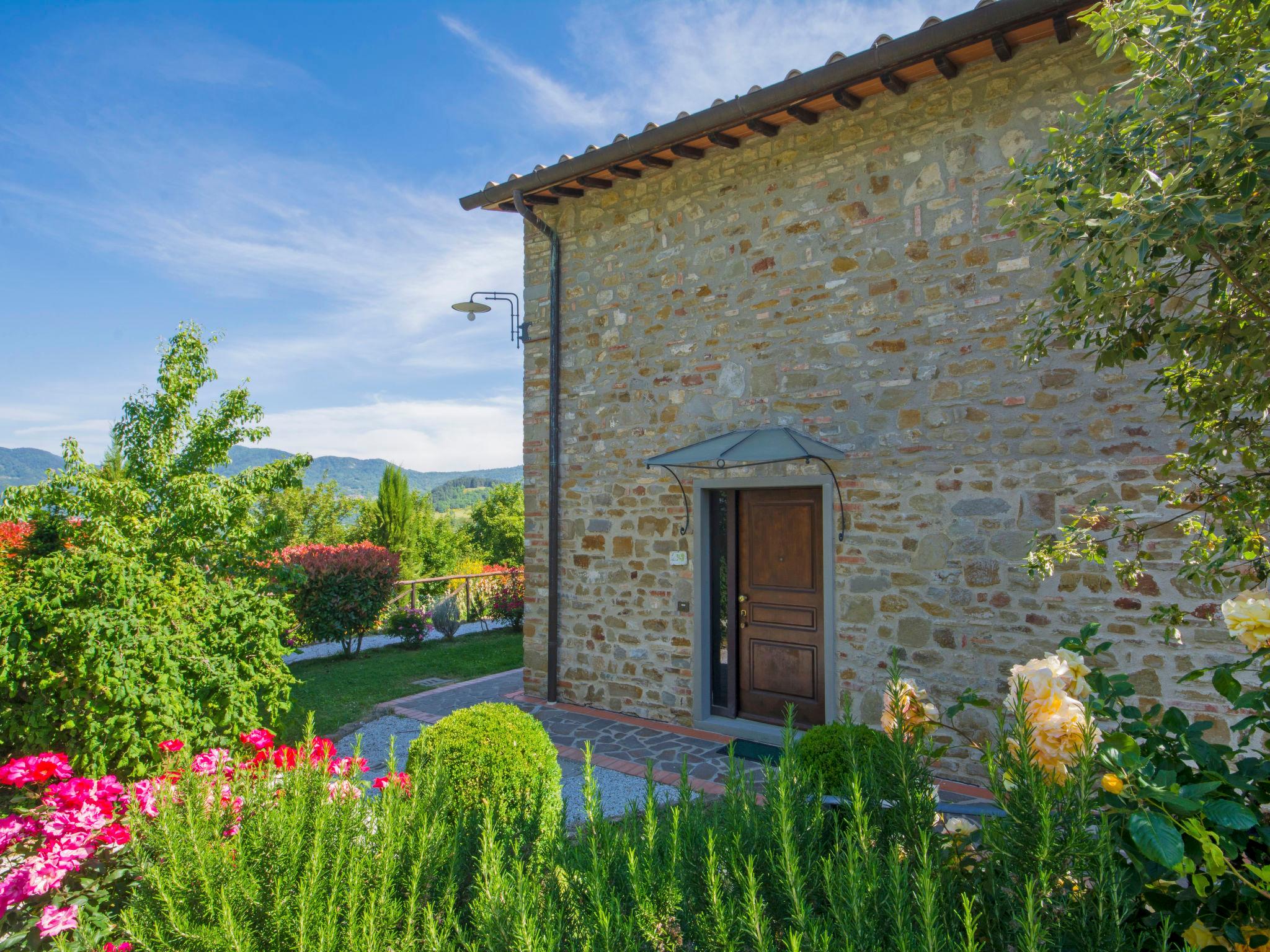 Foto 18 - Appartamento con 1 camera da letto a Barberino di Mugello con piscina e giardino