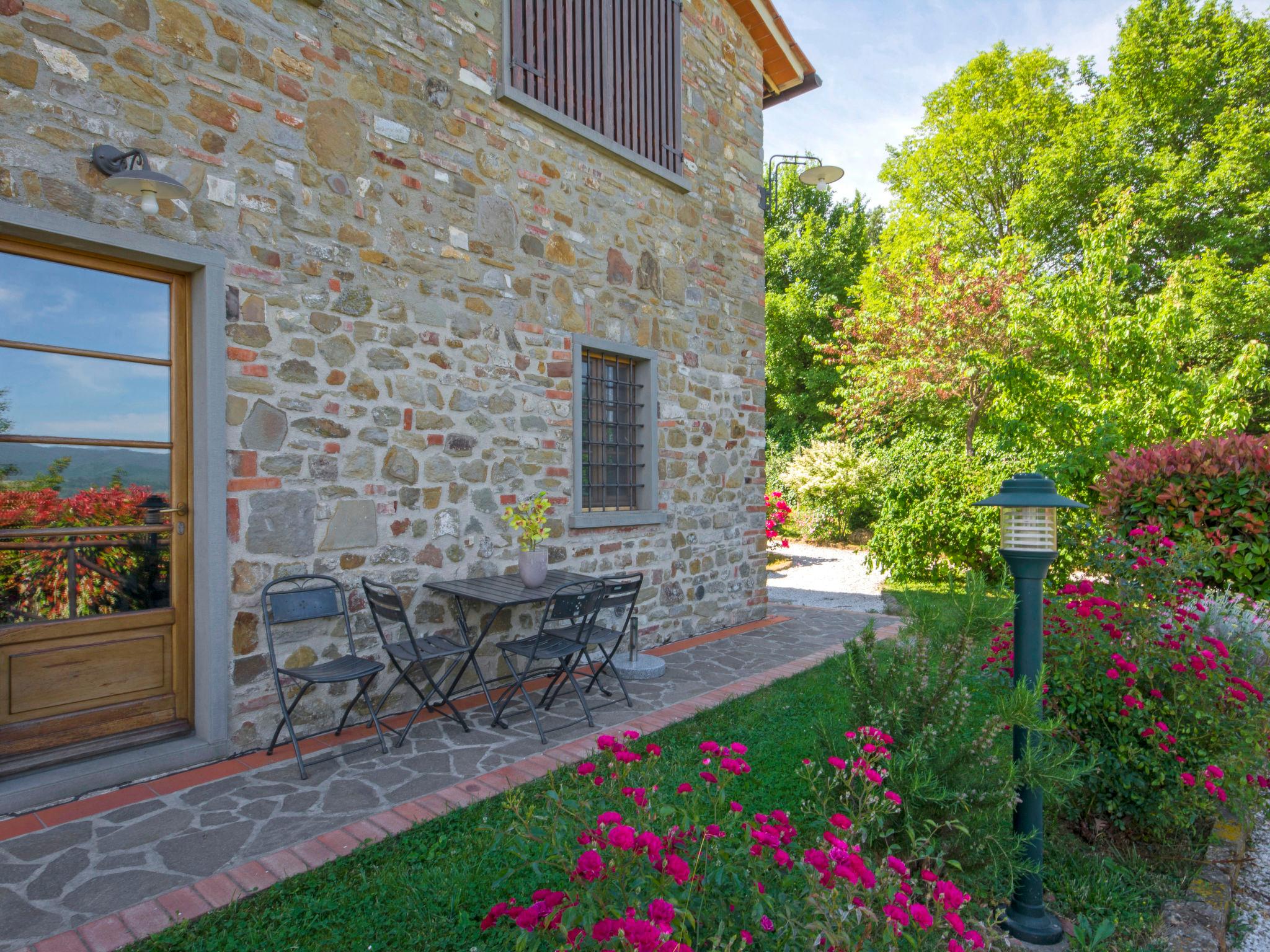 Foto 20 - Apartamento de 1 quarto em Barberino di Mugello com piscina e jardim