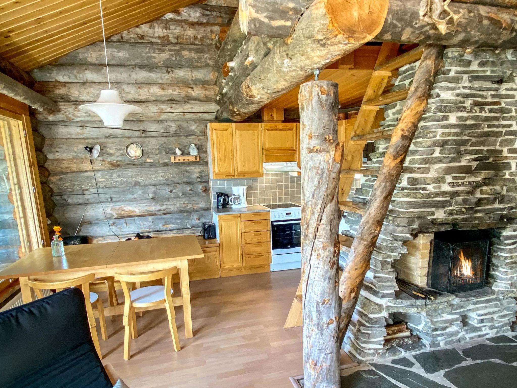 Foto 10 - Casa de 2 quartos em Salla com sauna e vista para a montanha