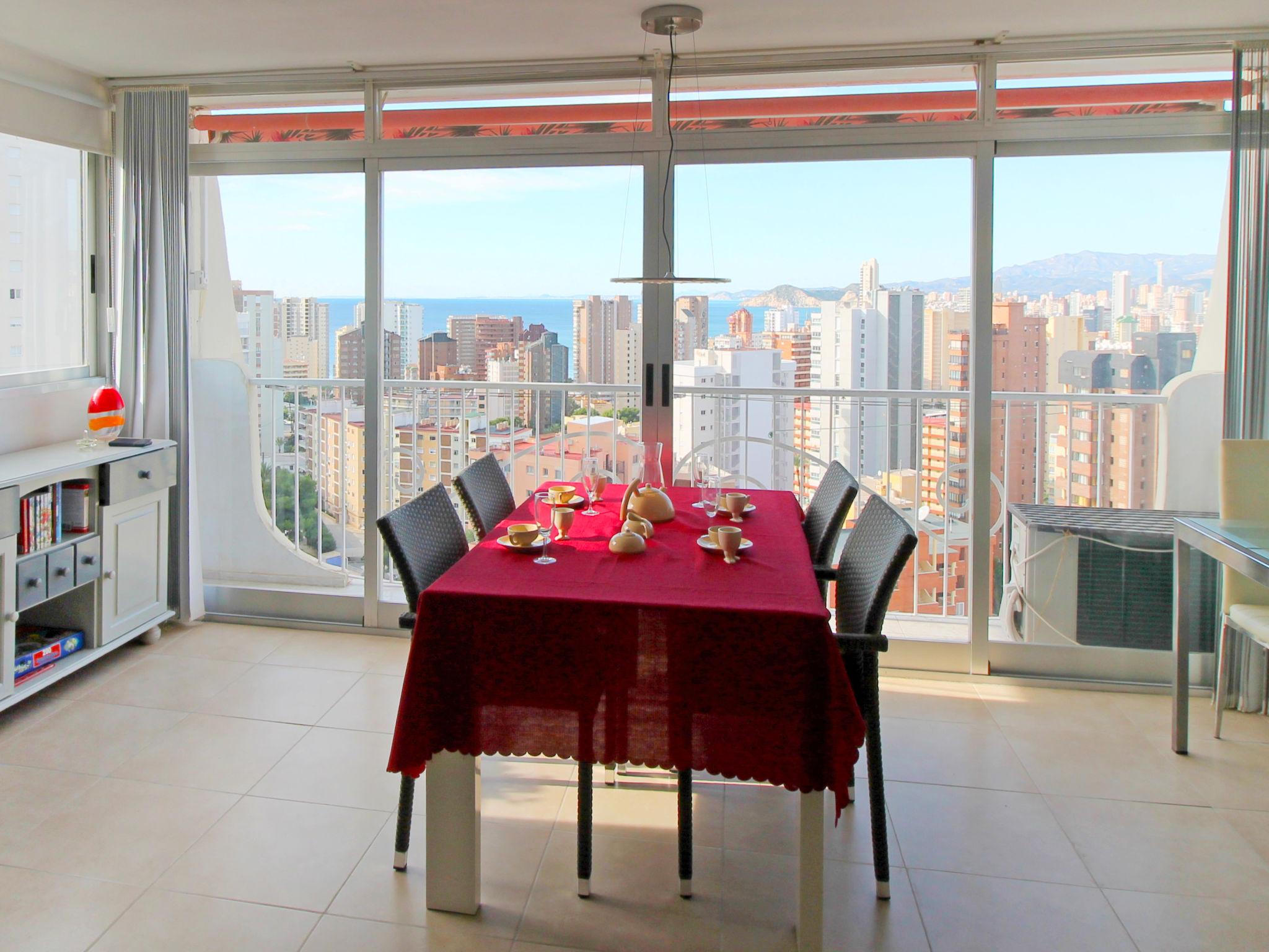 Foto 12 - Apartamento de 1 habitación en Benidorm con piscina y vistas al mar