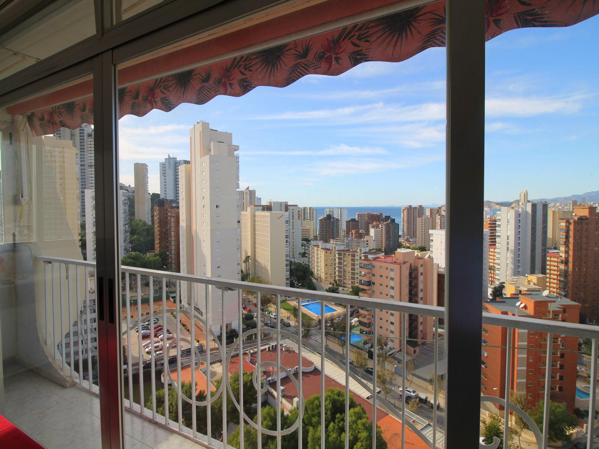 Foto 6 - Apartamento de 1 habitación en Benidorm con piscina y vistas al mar