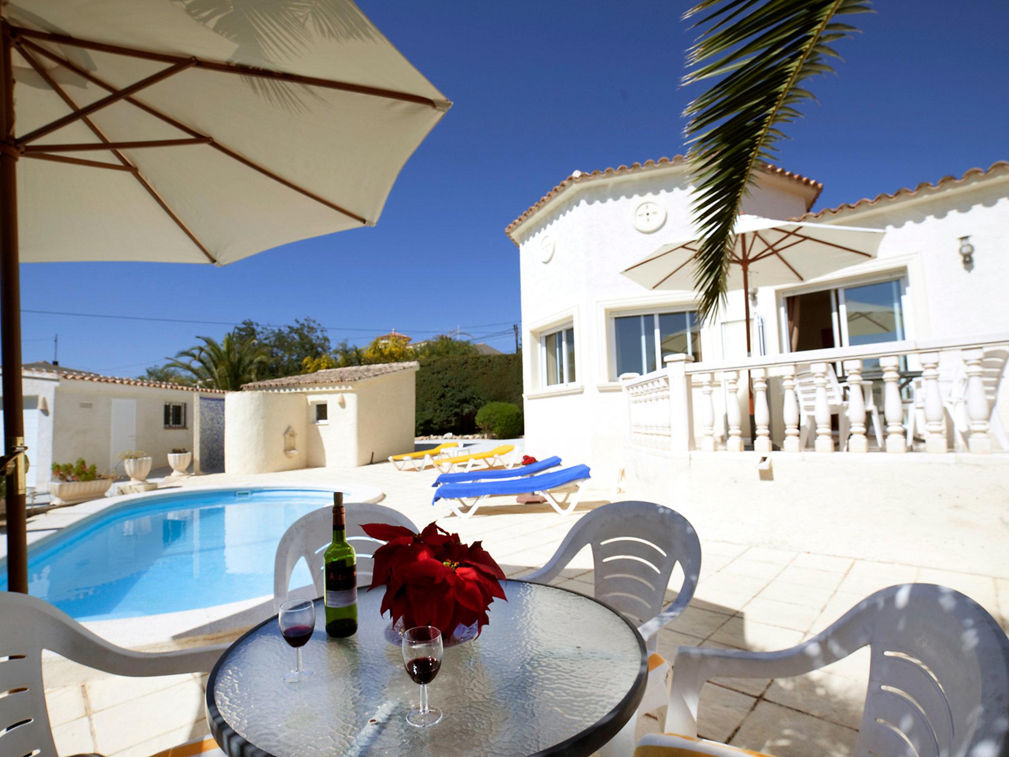 Photo 2 - Maison de 3 chambres à Calp avec piscine privée et vues à la mer