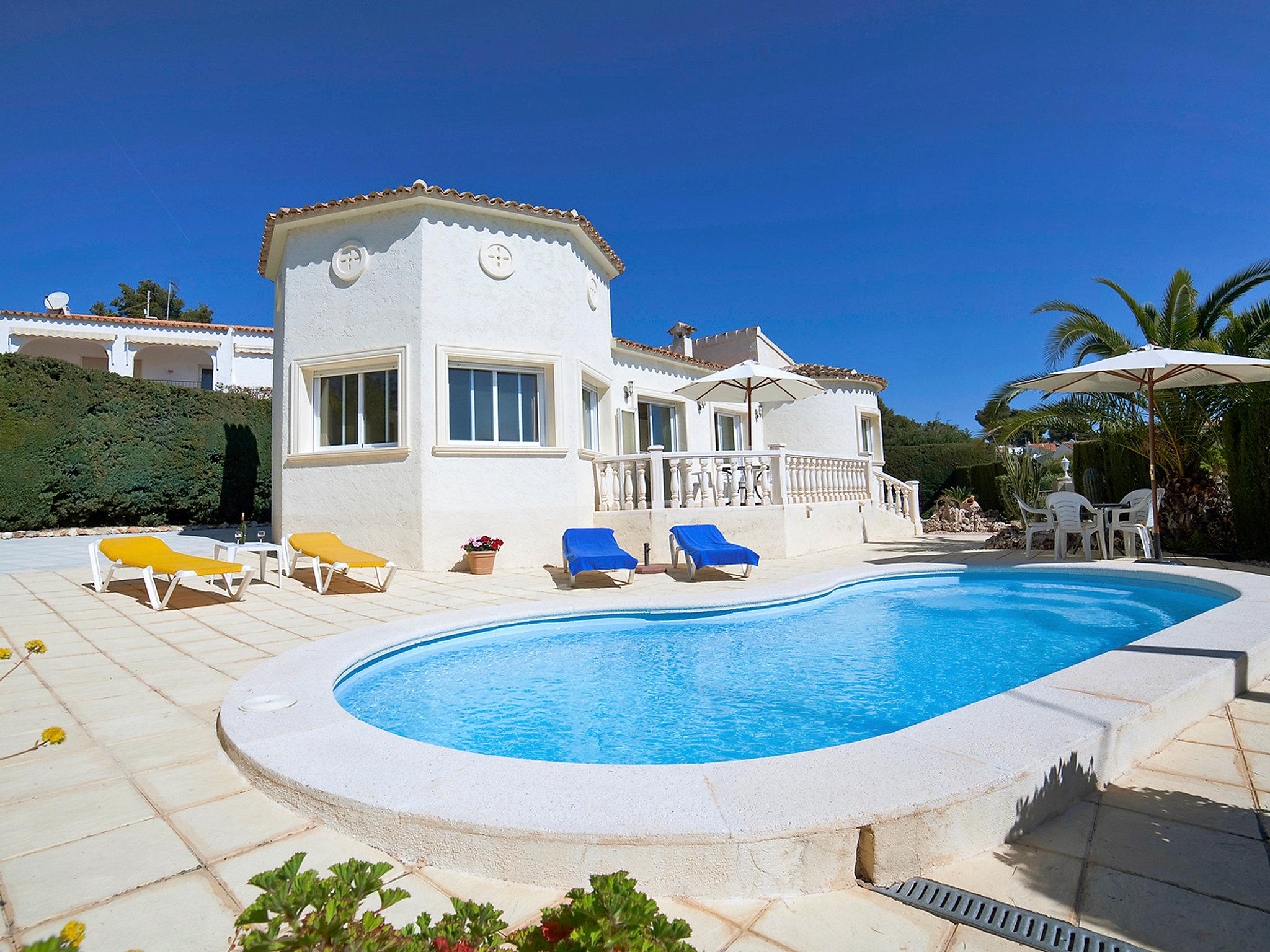 Foto 1 - Casa de 3 habitaciones en Calpe con piscina privada y vistas al mar