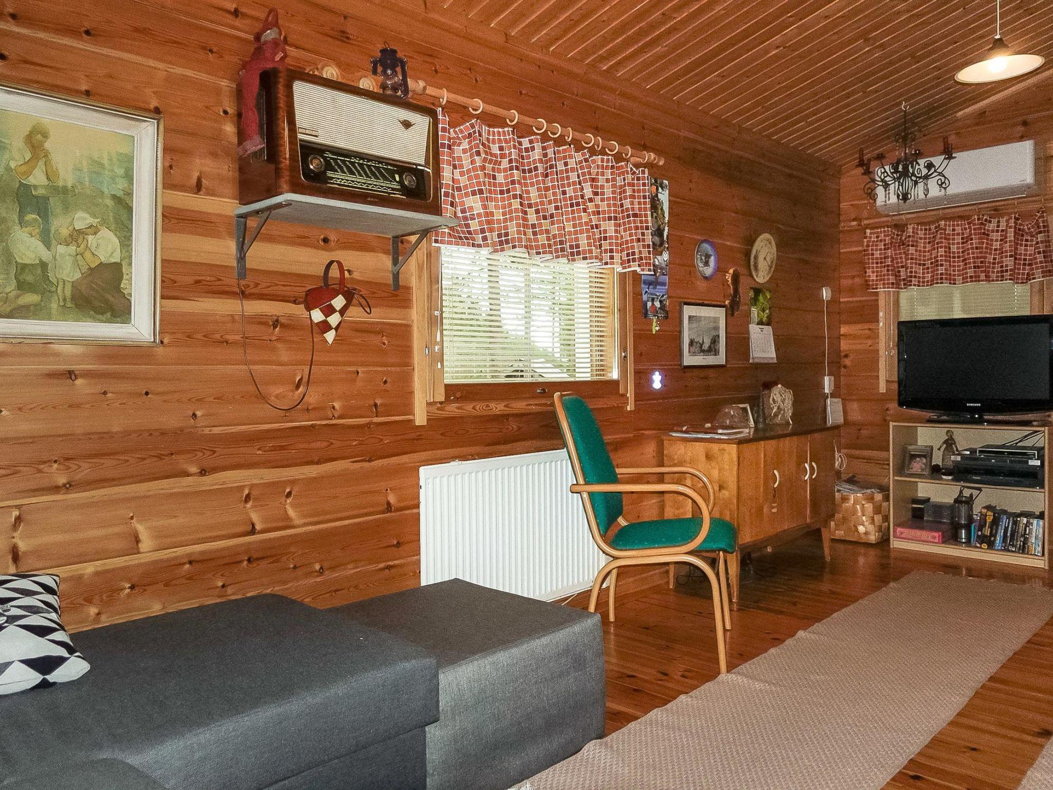 Foto 13 - Haus mit 1 Schlafzimmer in Pudasjärvi mit sauna und blick auf die berge