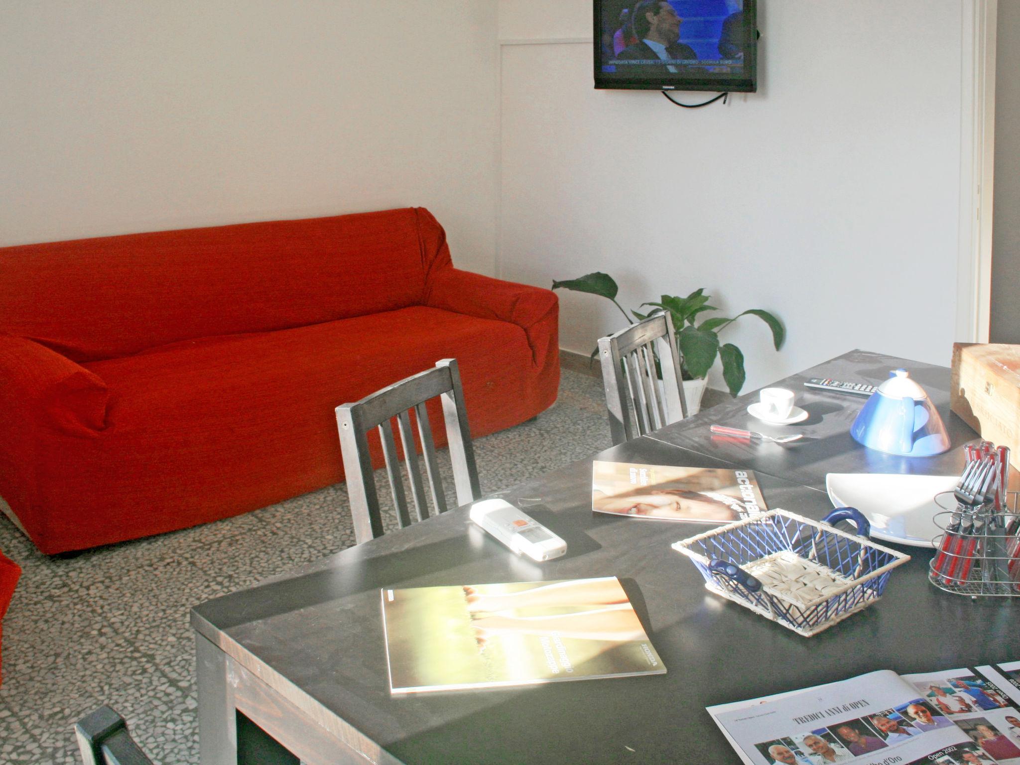 Photo 6 - 3 bedroom Apartment in Forte dei Marmi with garden and sea view