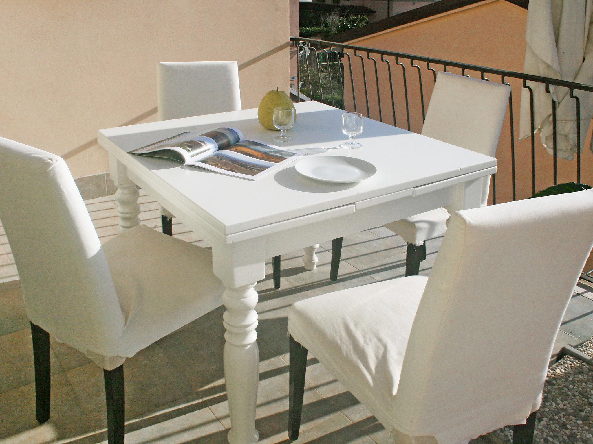 Photo 4 - 3 bedroom Apartment in Forte dei Marmi with garden and sea view