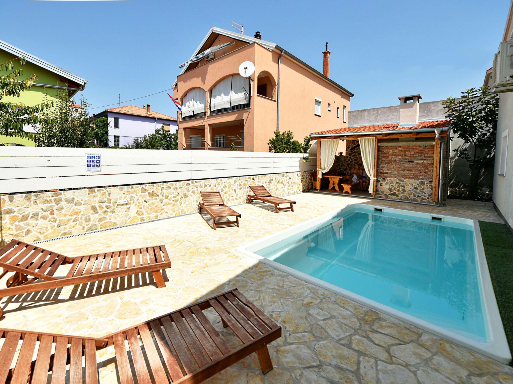 Photo 31 - Maison de 4 chambres à Zadar avec piscine privée et vues à la mer