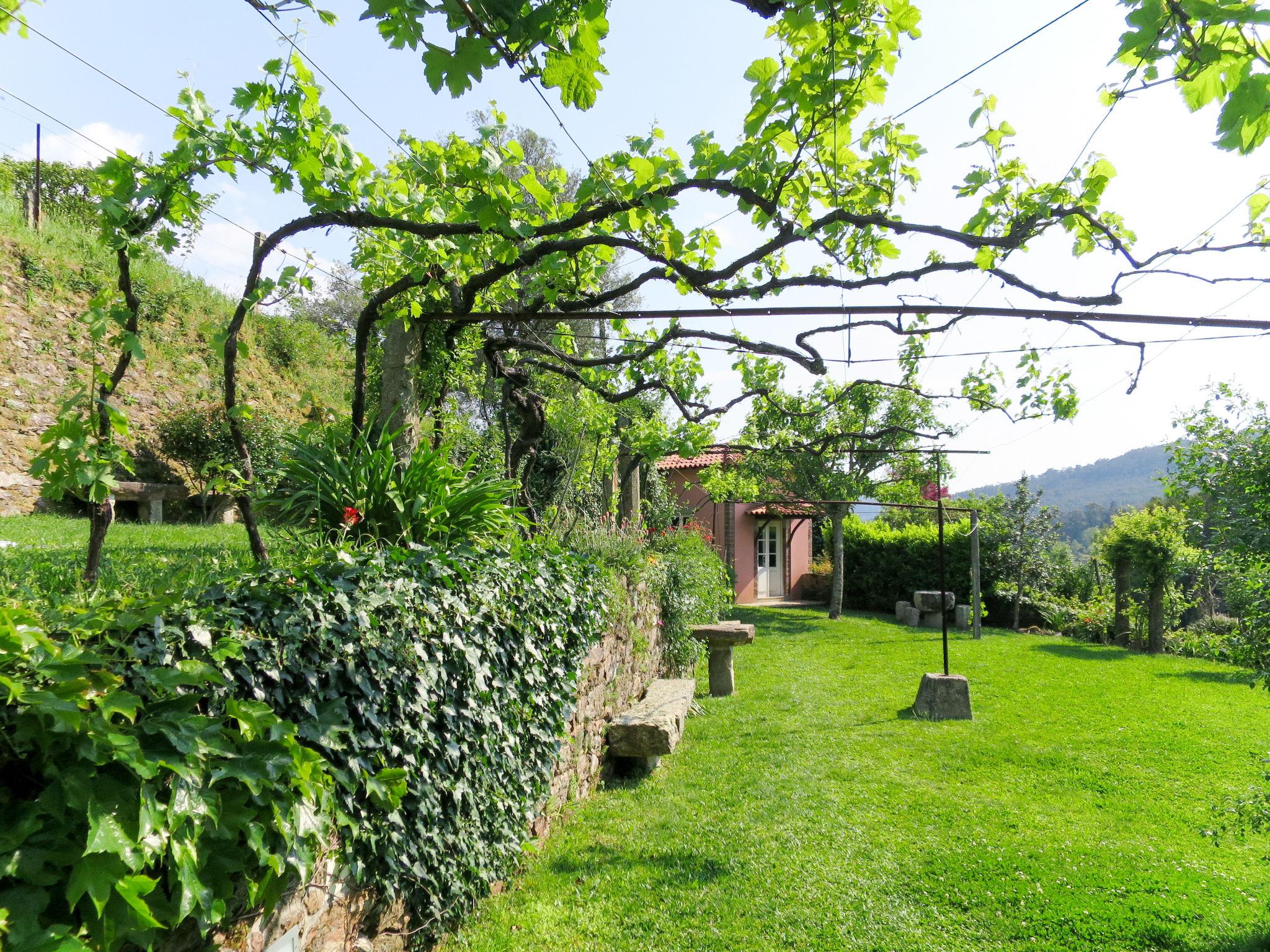 Foto 47 - Casa con 5 camere da letto a Ponte de Lima con piscina privata e giardino