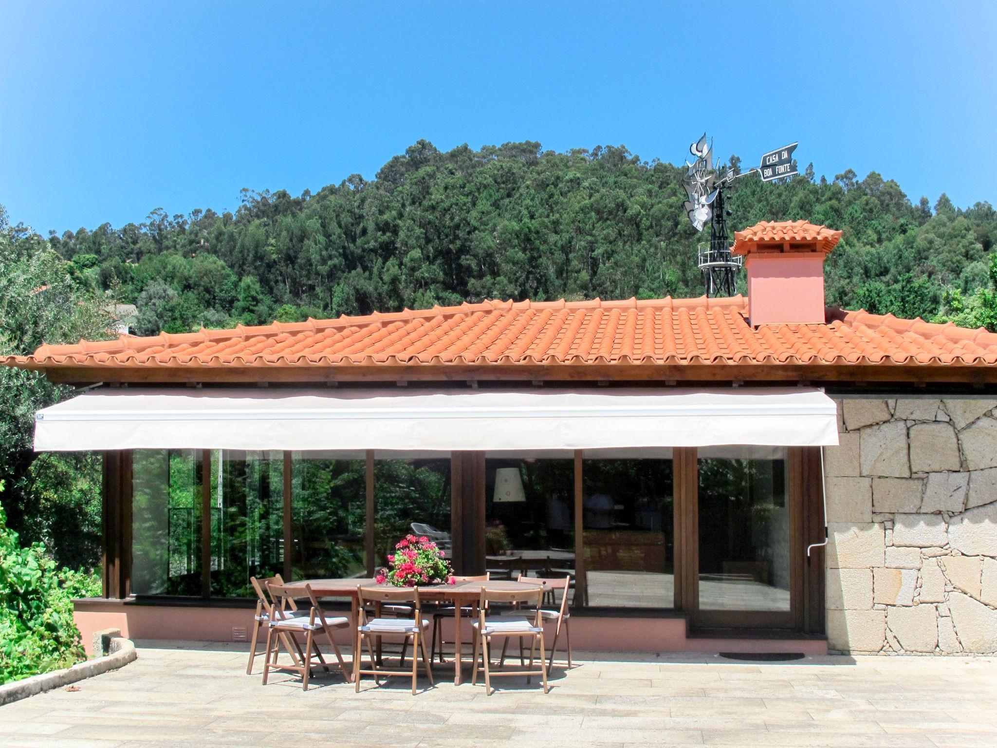 Photo 42 - 5 bedroom House in Ponte de Lima with private pool and garden