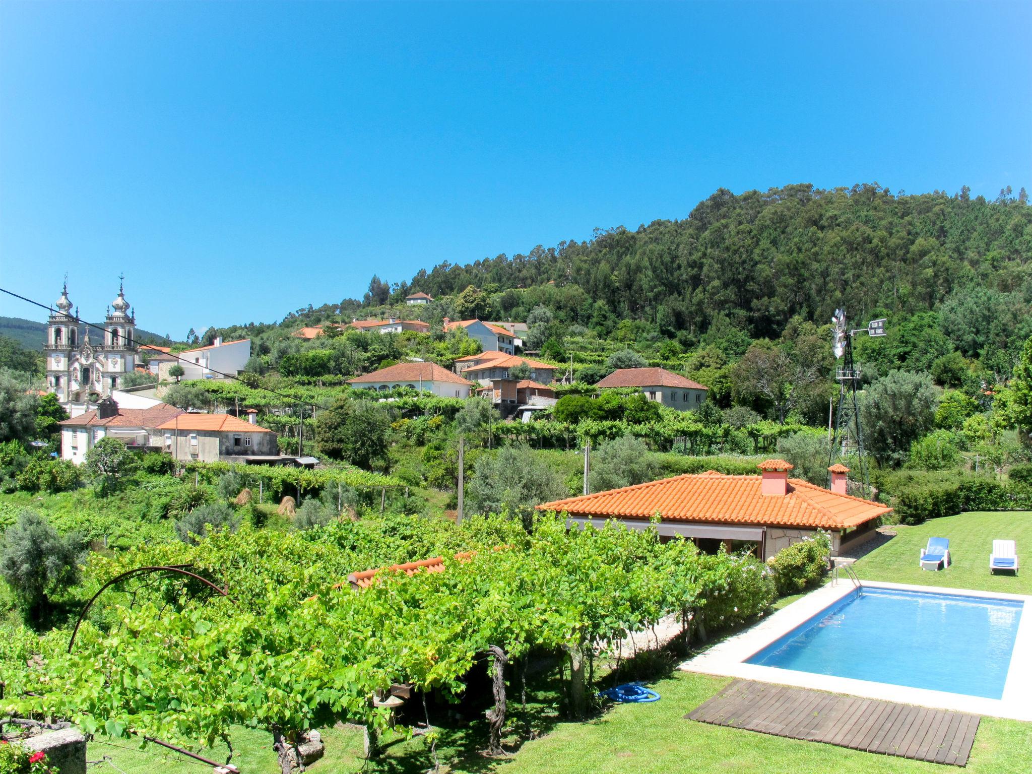 Foto 5 - Casa de 5 habitaciones en Ponte de Lima con piscina privada y jardín