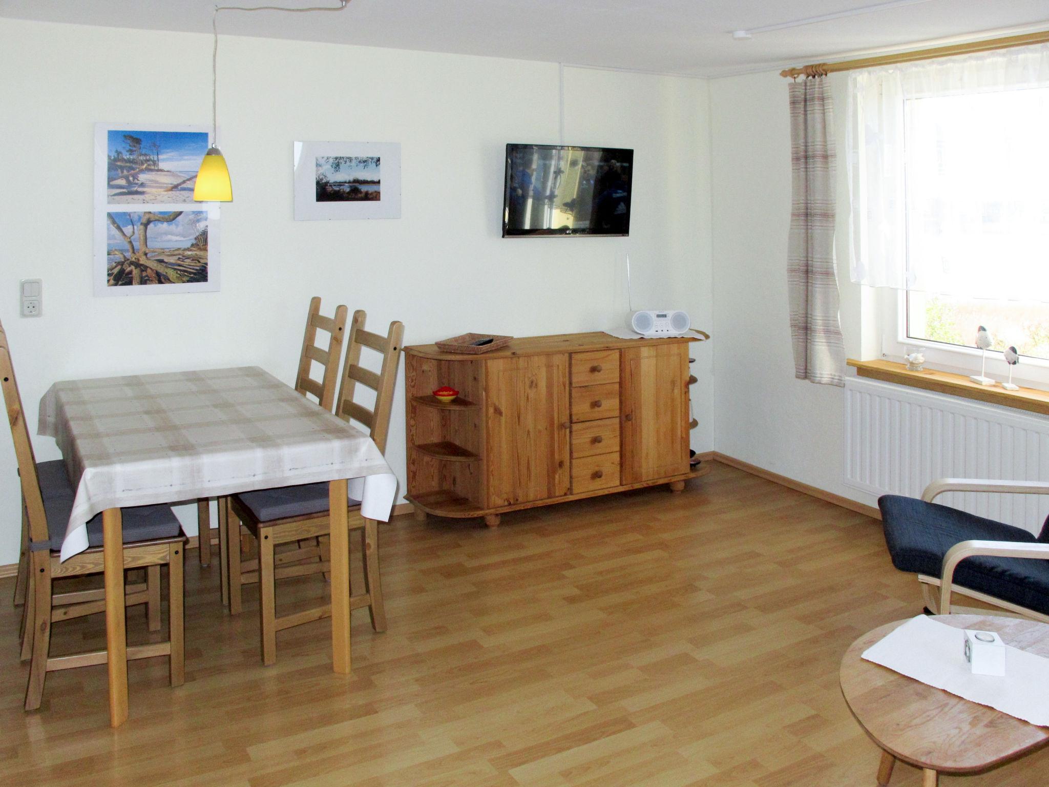 Photo 4 - 2 bedroom Apartment in Ummanz with garden and sea view