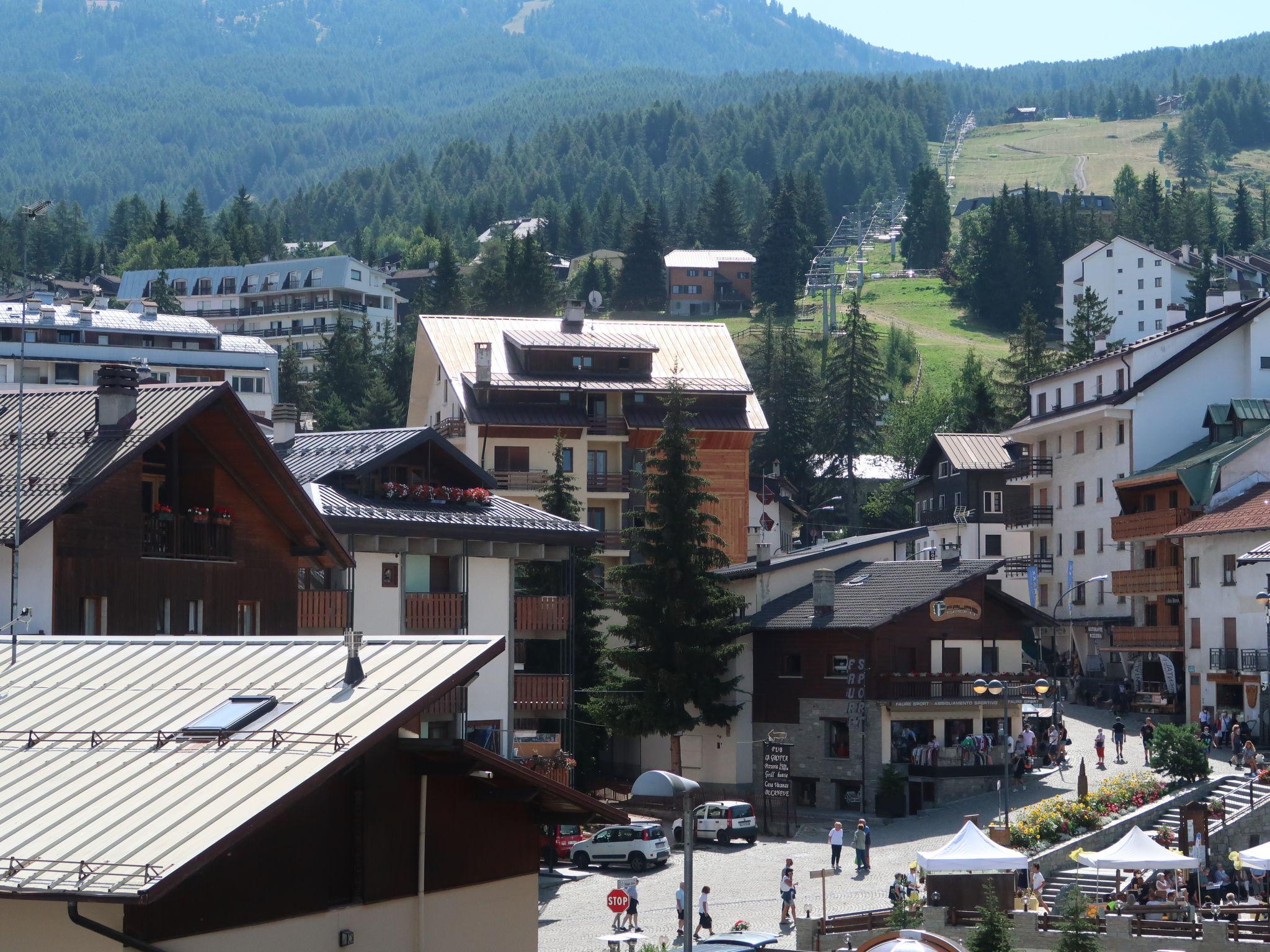 Photo 25 - Appartement de 1 chambre à Sauze d'Oulx avec vues sur la montagne