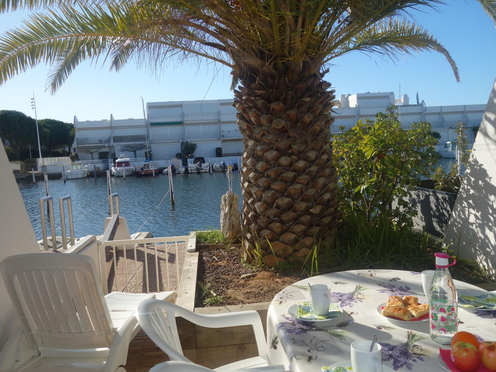 Photo 6 - Appartement de 1 chambre à Le Grau-du-Roi avec terrasse et vues à la mer